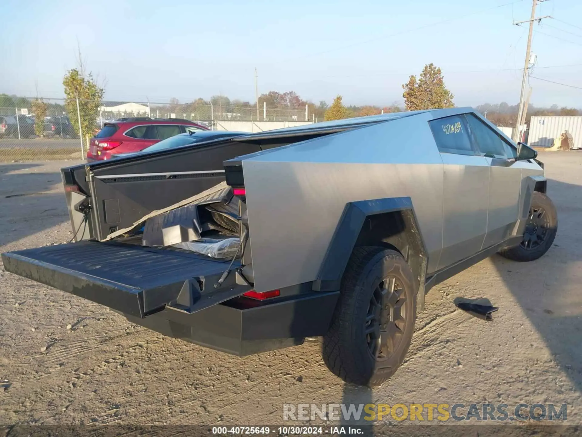 4 Фотография поврежденного автомобиля 7G2CEHEDXRA006647 TESLA CYBERTRUCK 2024
