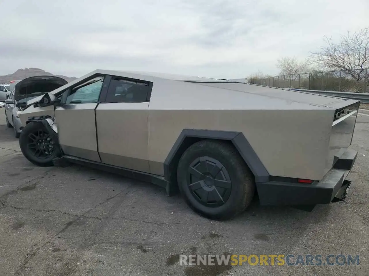 2 Photograph of a damaged car 7G2CEHEDXRA056495 TESLA CYBERTRUCK 2024