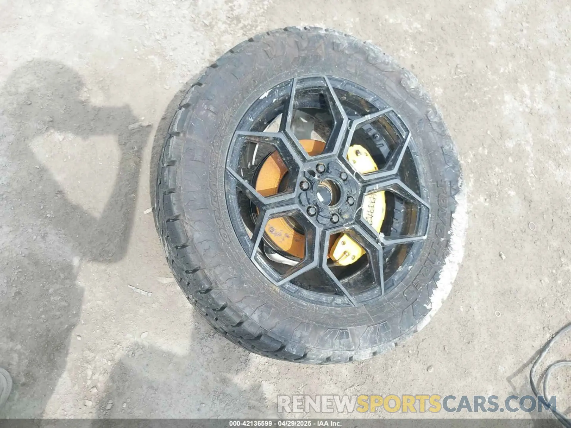 11 Фотография поврежденного автомобиля 7G2CEHEE5RA037782 TESLA CYBERTRUCK 2024