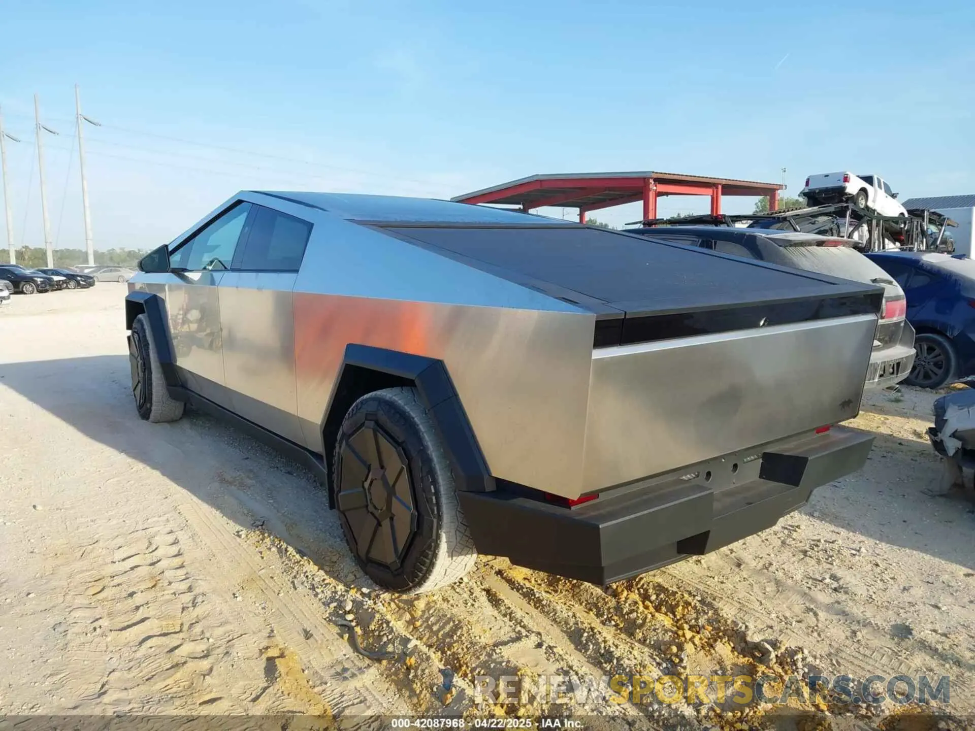 3 Photograph of a damaged car 7G2CEHEE5RA048670 TESLA CYBERTRUCK 2024