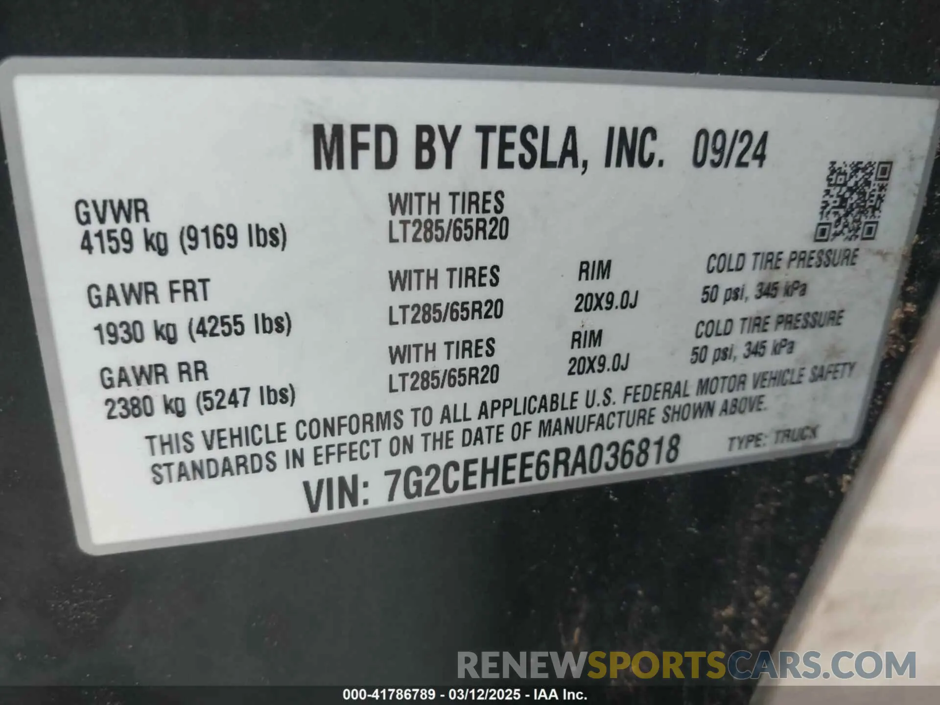 9 Photograph of a damaged car 7G2CEHEE6RA036818 TESLA CYBERTRUCK 2024
