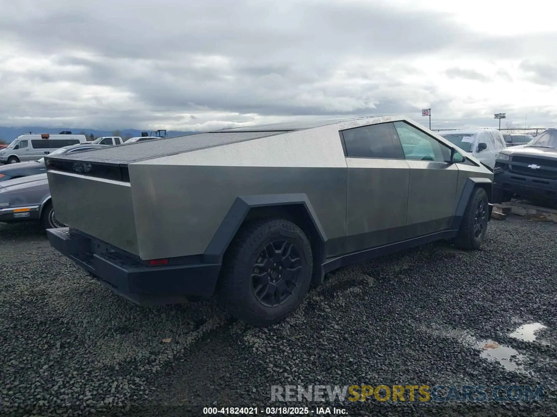 4 Фотография поврежденного автомобиля 7G2CEHEE7RA012835 TESLA CYBERTRUCK 2024