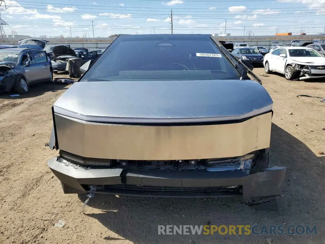 5 Photograph of a damaged car 7G2CEHEE7RA020272 TESLA CYBERTRUCK 2024