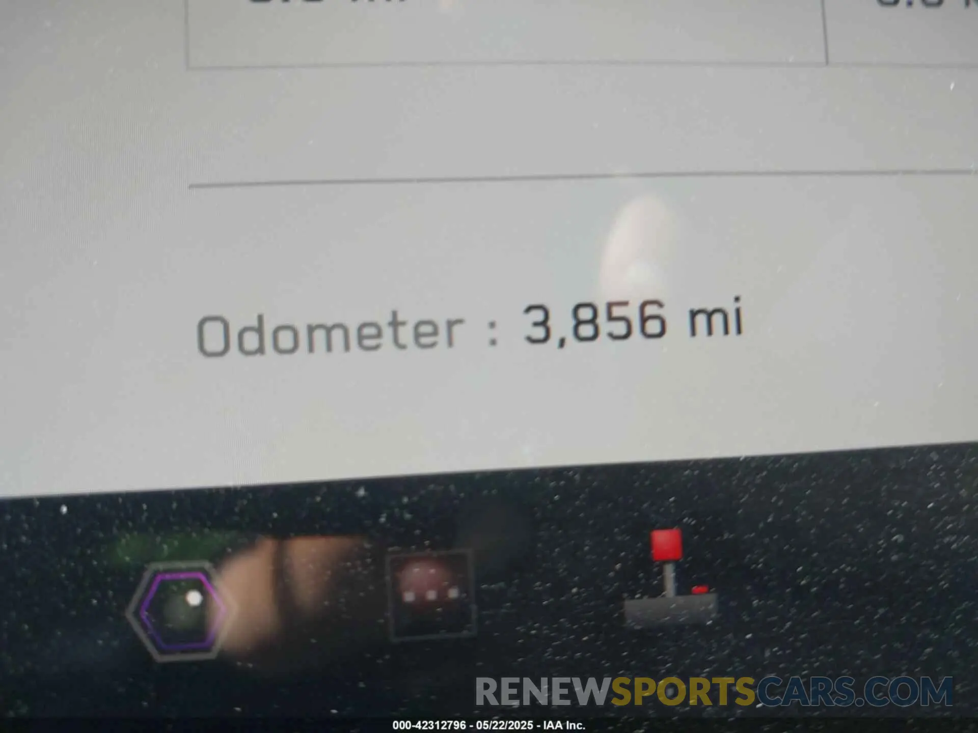 15 Photograph of a damaged car 7G2CEHED3SA066839 TESLA CYBERTRUCK 2025