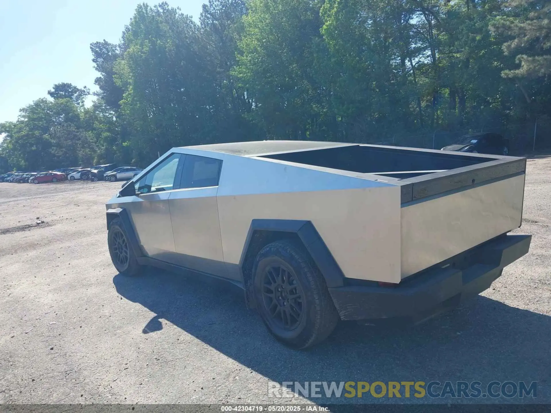 3 Photograph of a damaged car 7G2CEHED6SA066009 TESLA CYBERTRUCK 2025