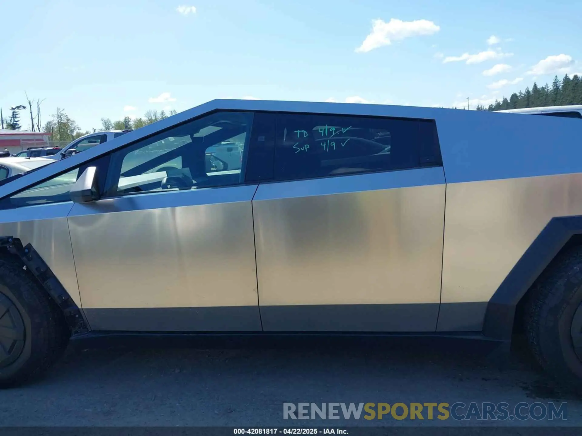 15 Фотография поврежденного автомобиля 7G2CEHED7SA065144 TESLA CYBERTRUCK 2025