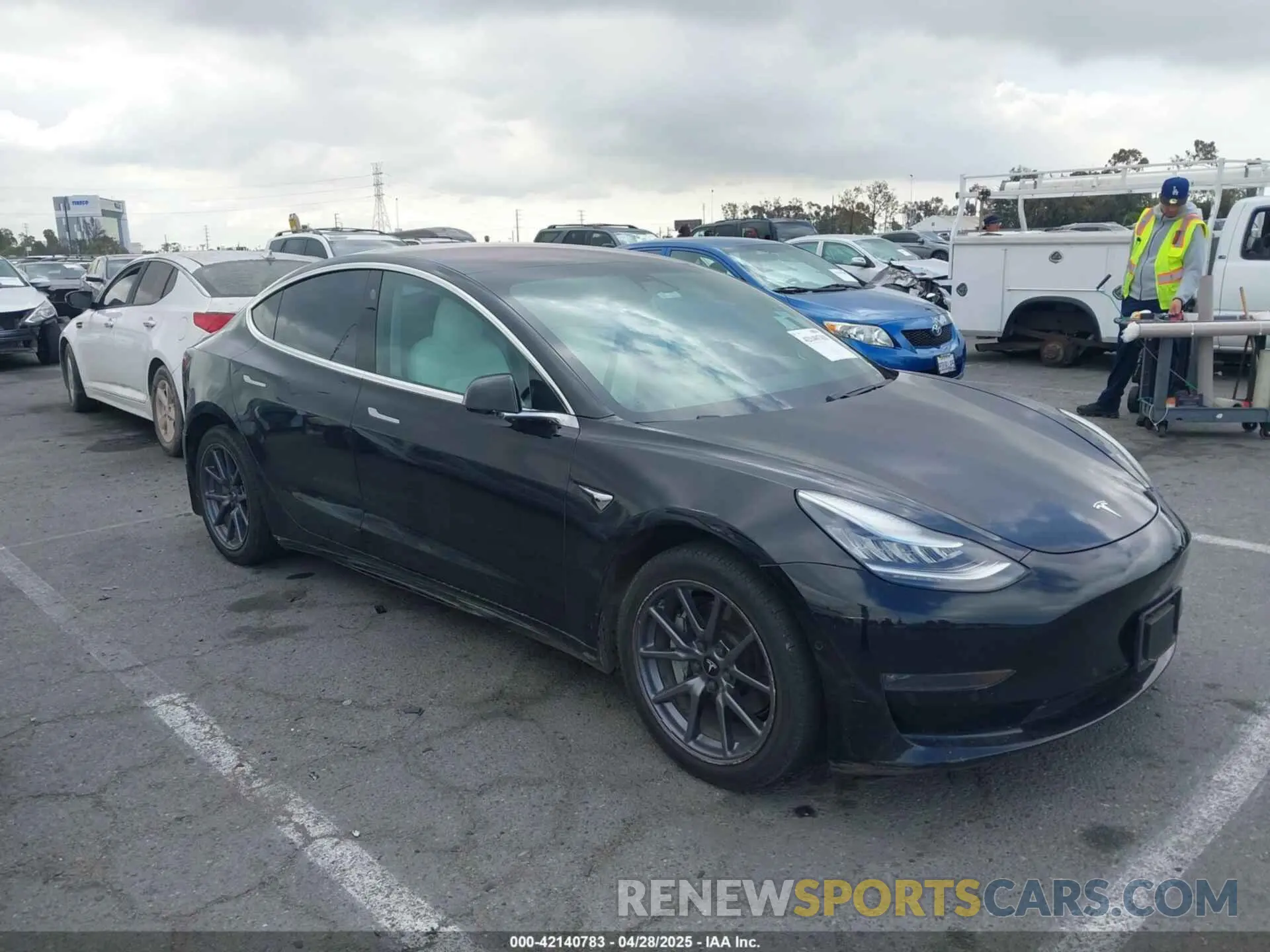 1 Photograph of a damaged car 5YJ3E1EA0KF301779 TESLA MODEL 3 2019