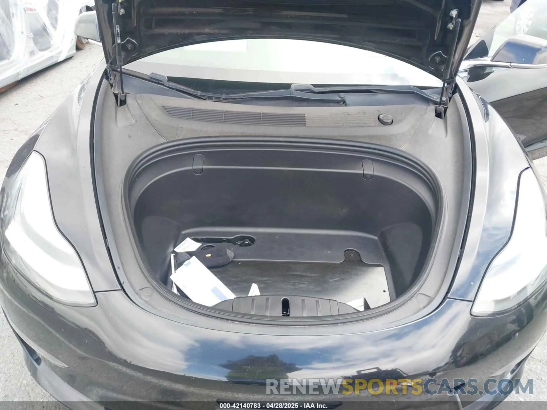 10 Photograph of a damaged car 5YJ3E1EA0KF301779 TESLA MODEL 3 2019