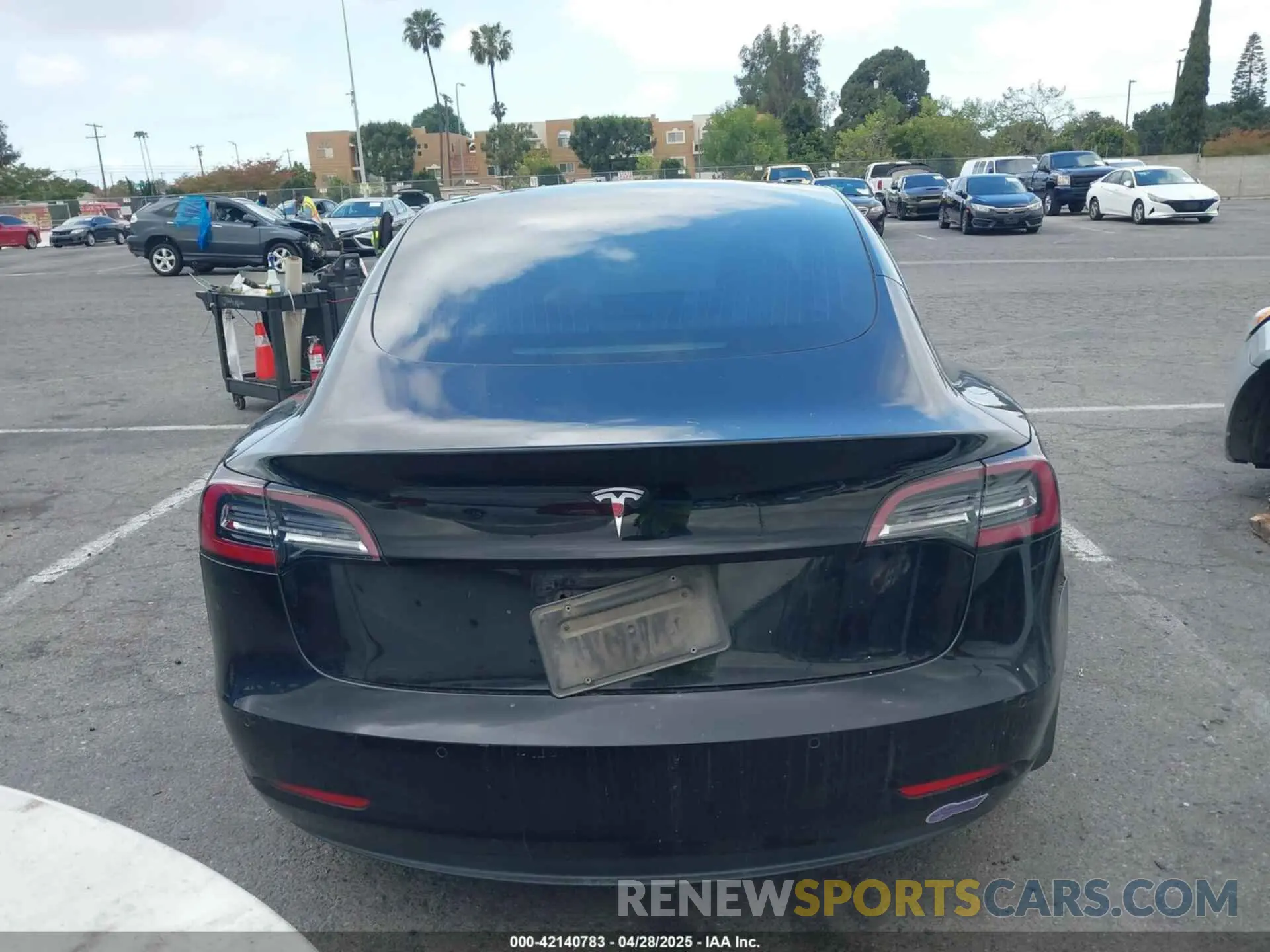 16 Photograph of a damaged car 5YJ3E1EA0KF301779 TESLA MODEL 3 2019
