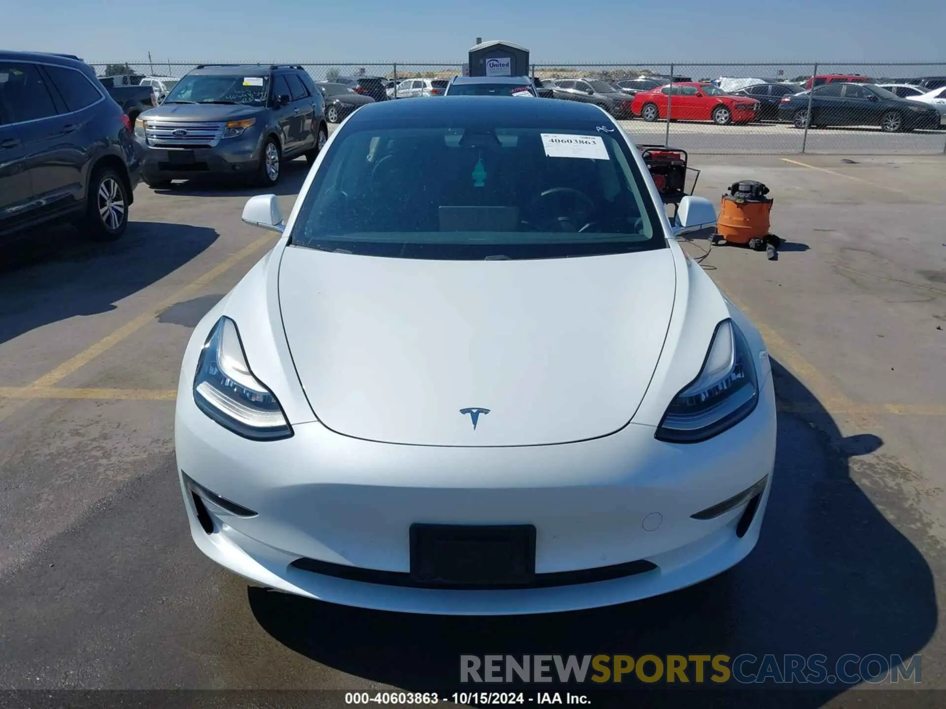12 Photograph of a damaged car 5YJ3E1EA0KF317528 TESLA MODEL 3 2019