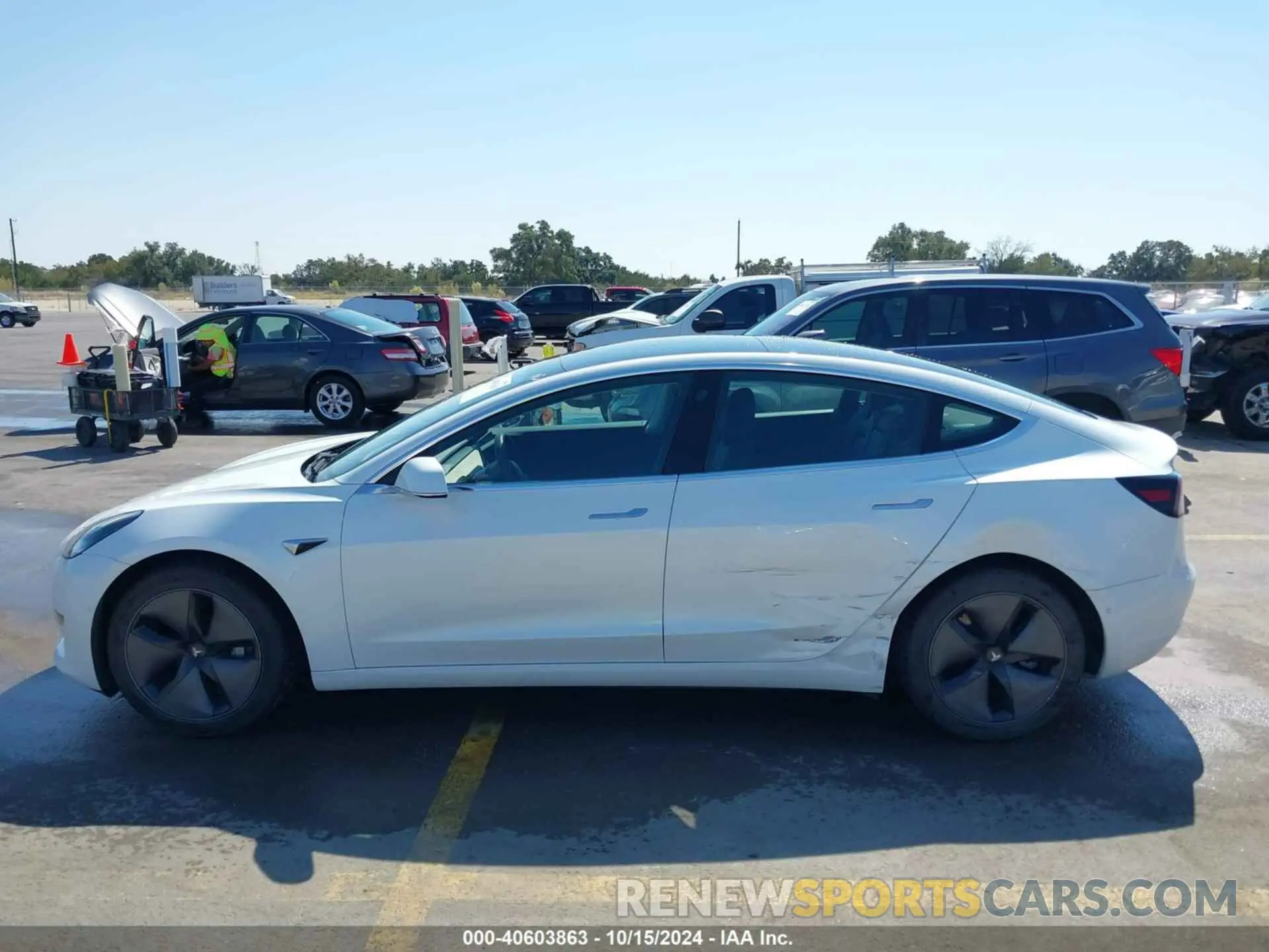 14 Photograph of a damaged car 5YJ3E1EA0KF317528 TESLA MODEL 3 2019
