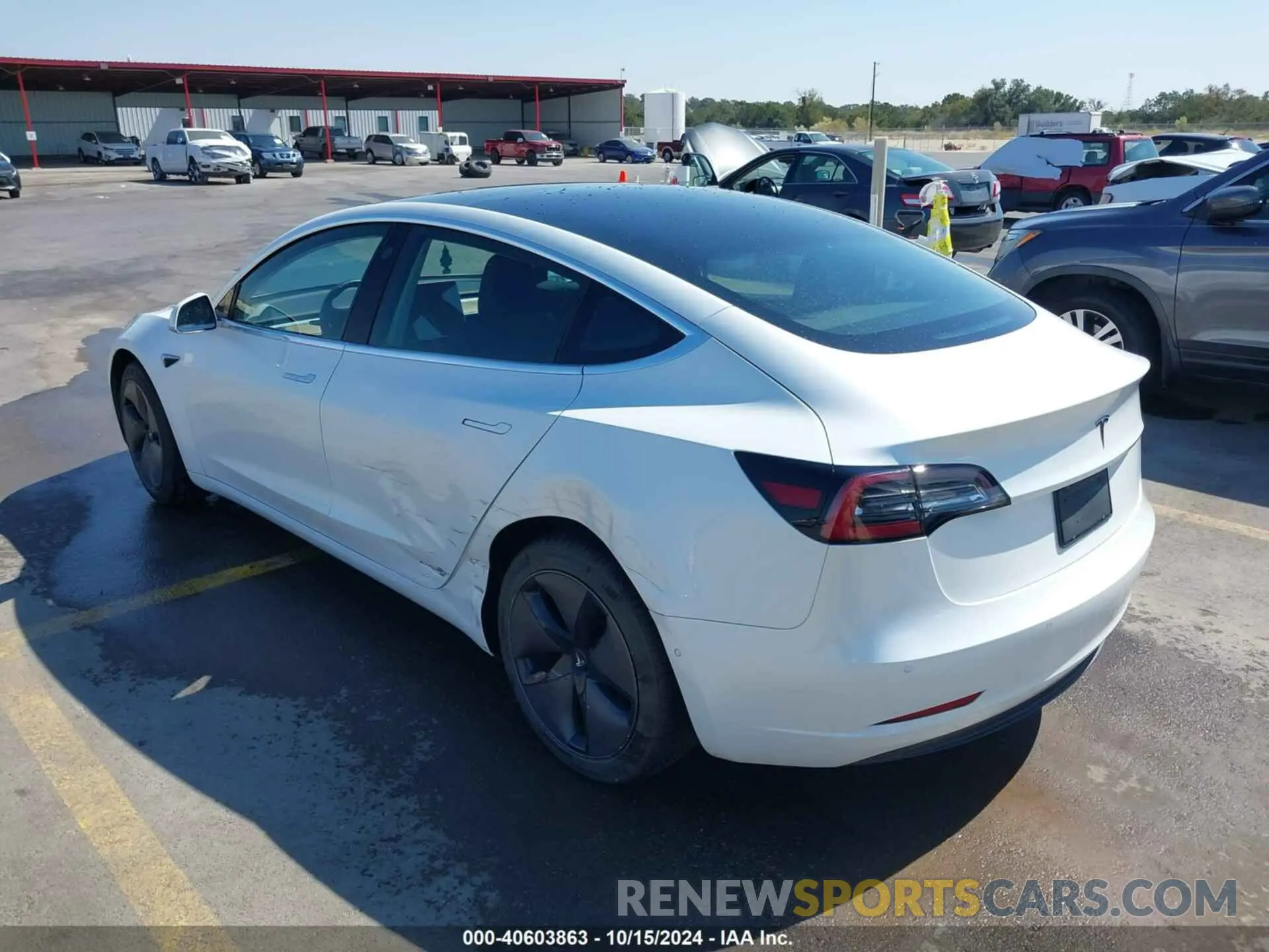 3 Photograph of a damaged car 5YJ3E1EA0KF317528 TESLA MODEL 3 2019