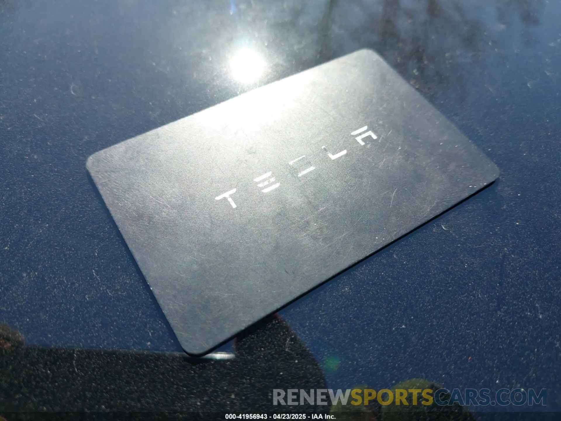 11 Фотография поврежденного автомобиля 5YJ3E1EA0KF402451 TESLA MODEL 3 2019