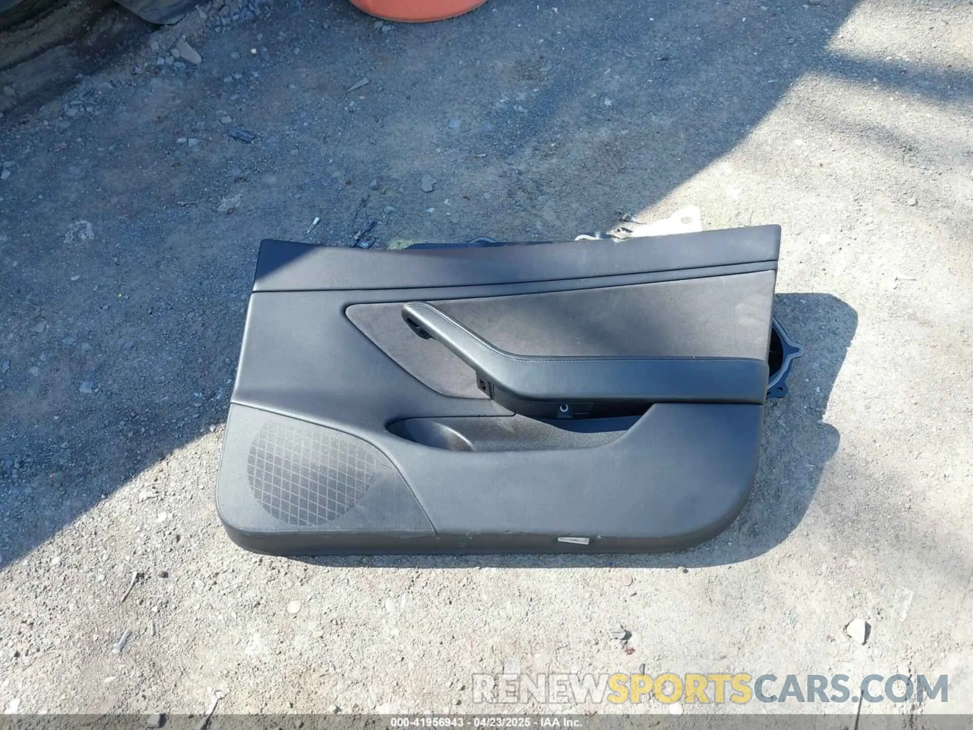12 Фотография поврежденного автомобиля 5YJ3E1EA0KF402451 TESLA MODEL 3 2019