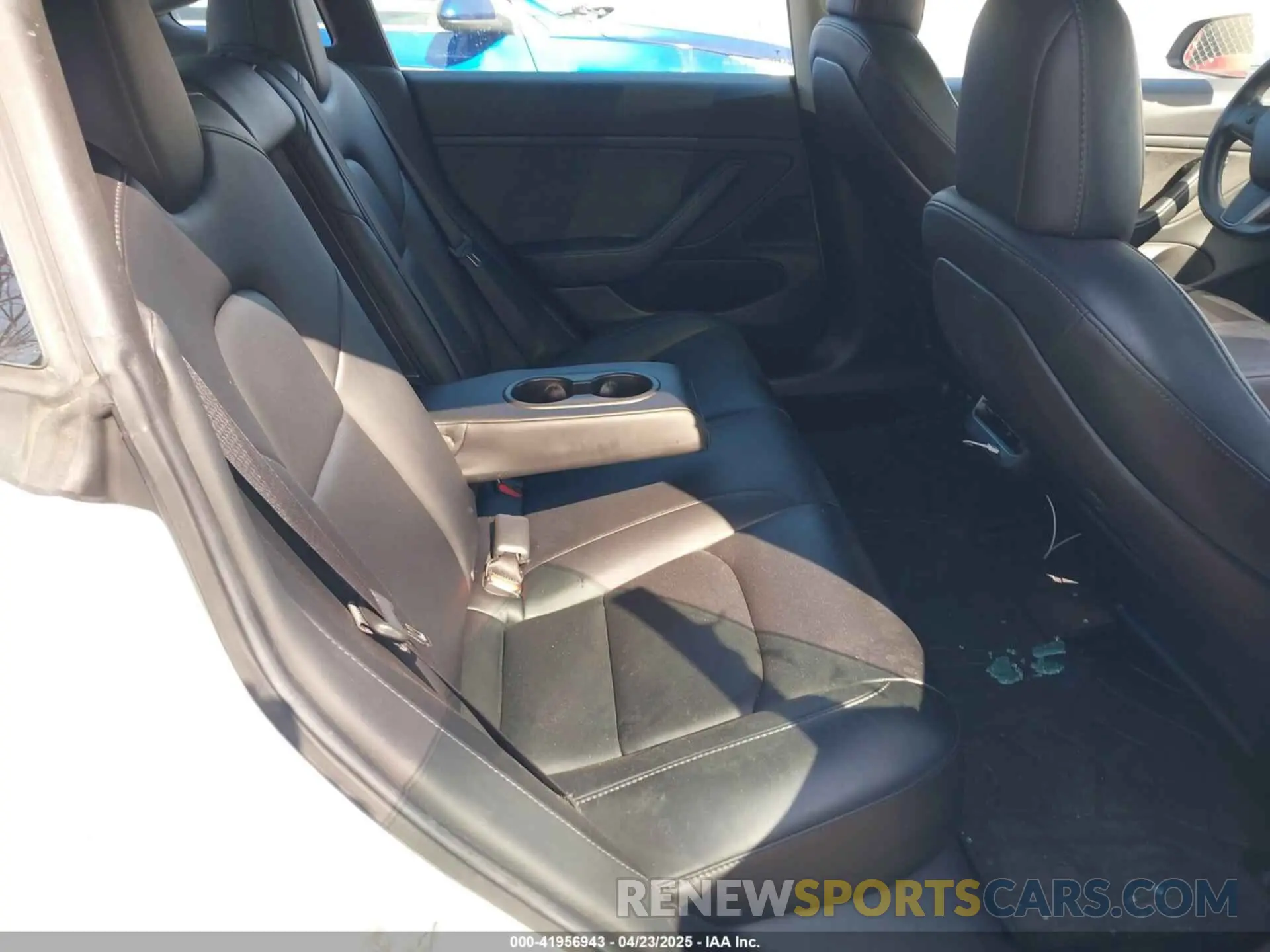 8 Фотография поврежденного автомобиля 5YJ3E1EA0KF402451 TESLA MODEL 3 2019