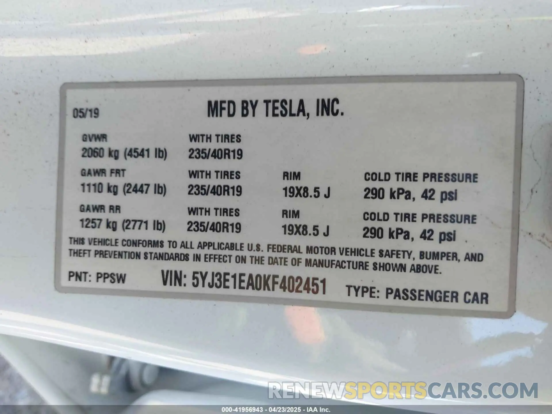 9 Фотография поврежденного автомобиля 5YJ3E1EA0KF402451 TESLA MODEL 3 2019