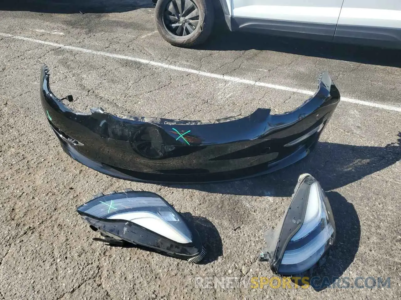 12 Photograph of a damaged car 5YJ3E1EA0KF431948 TESLA MODEL 3 2019