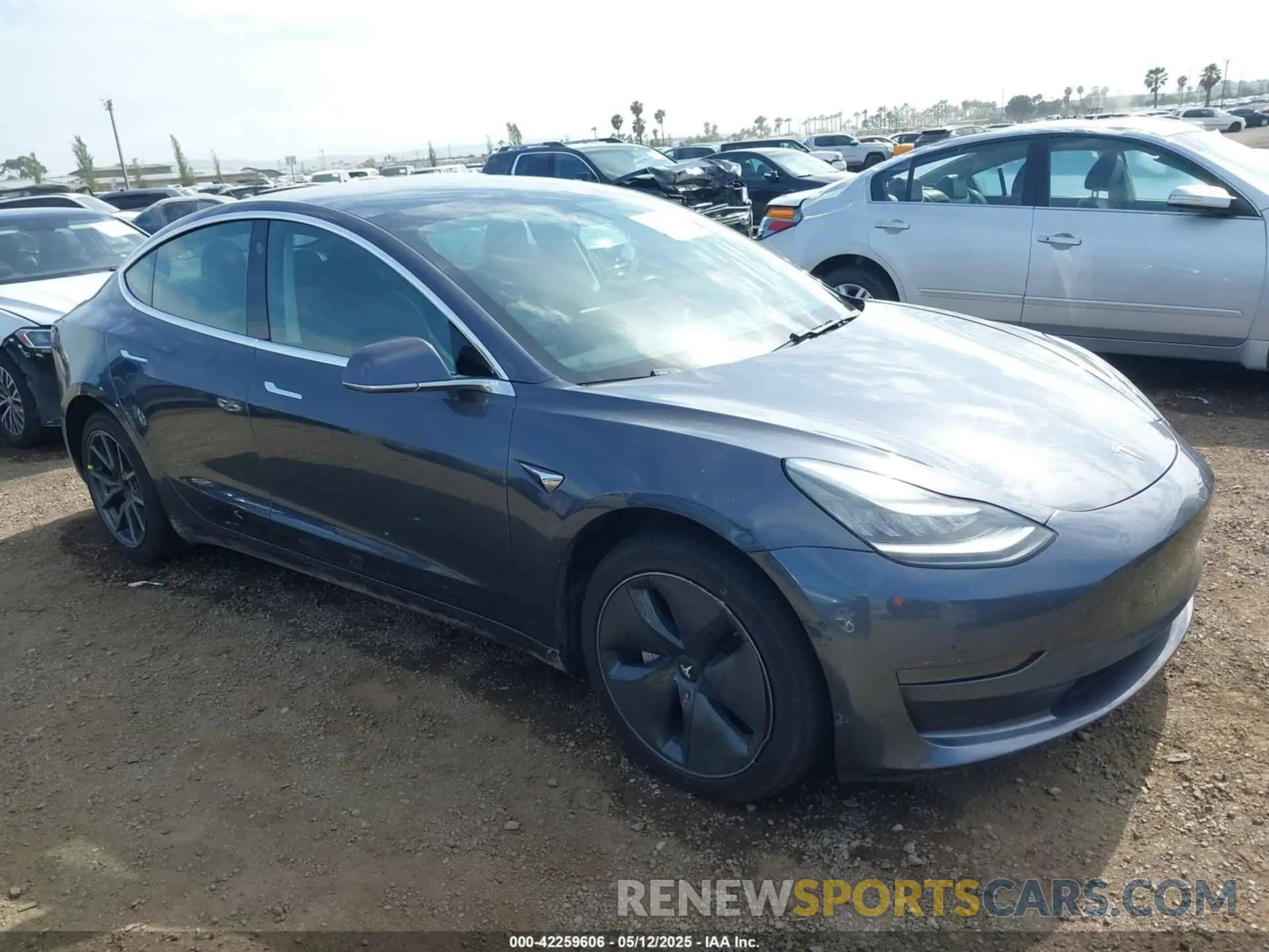 1 Фотография поврежденного автомобиля 5YJ3E1EA0KF464223 TESLA MODEL 3 2019