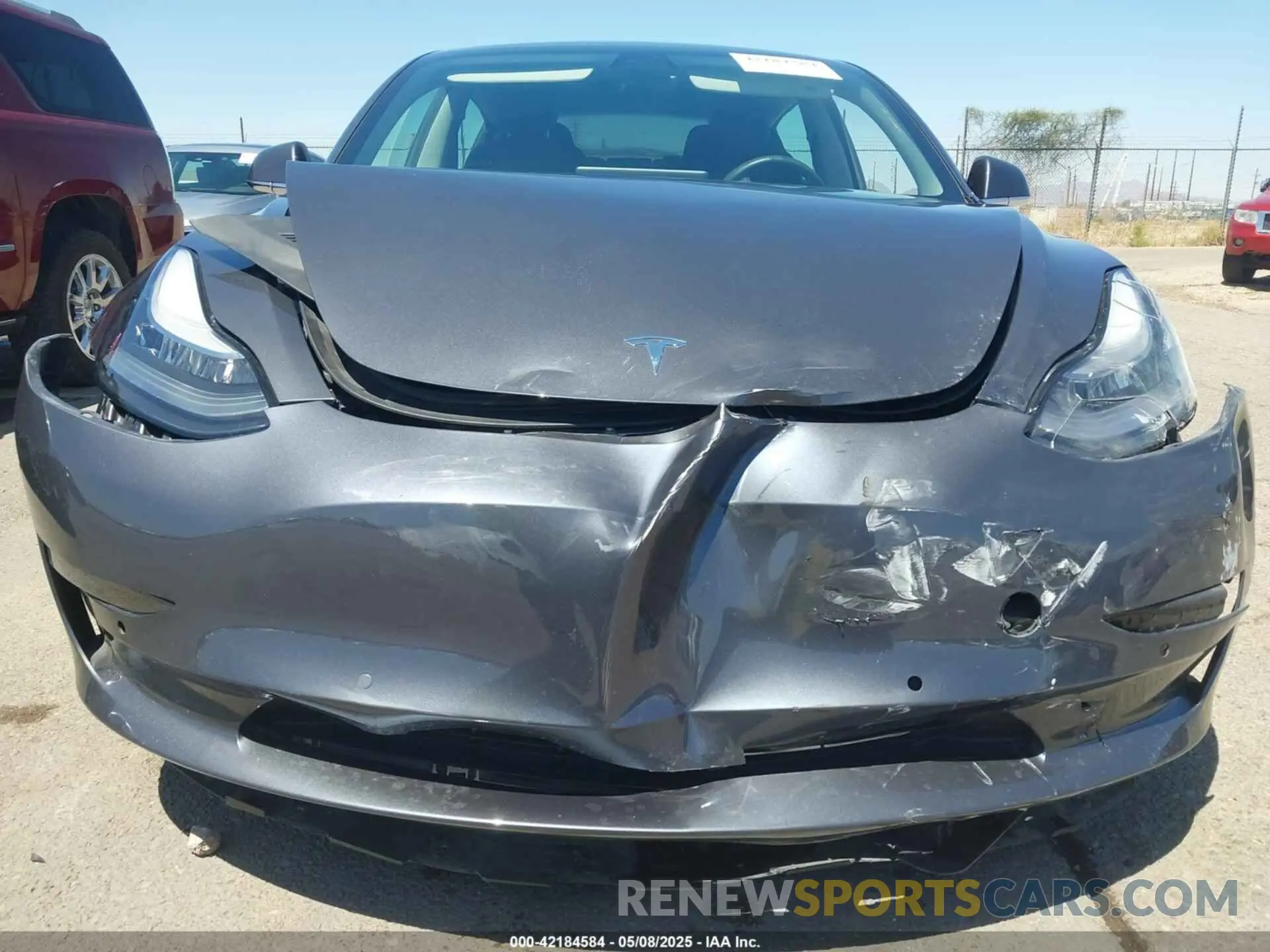 12 Photograph of a damaged car 5YJ3E1EA0KF475996 TESLA MODEL 3 2019