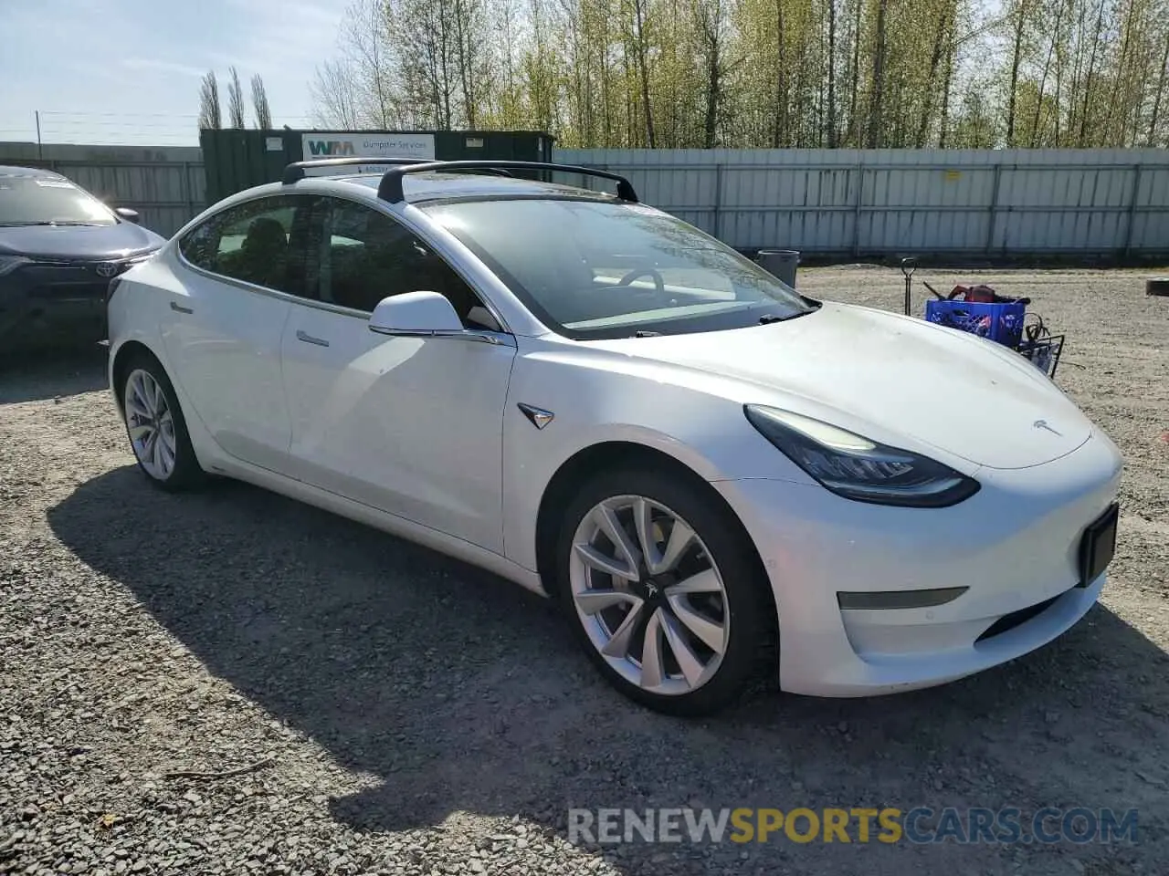 4 Фотография поврежденного автомобиля 5YJ3E1EA0KF484178 TESLA MODEL 3 2019