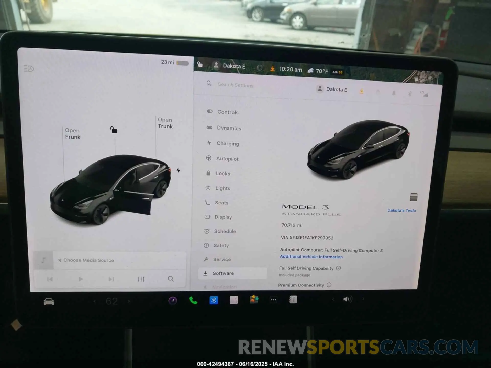 18 Photograph of a damaged car 5YJ3E1EA1KF297953 TESLA MODEL 3 2019