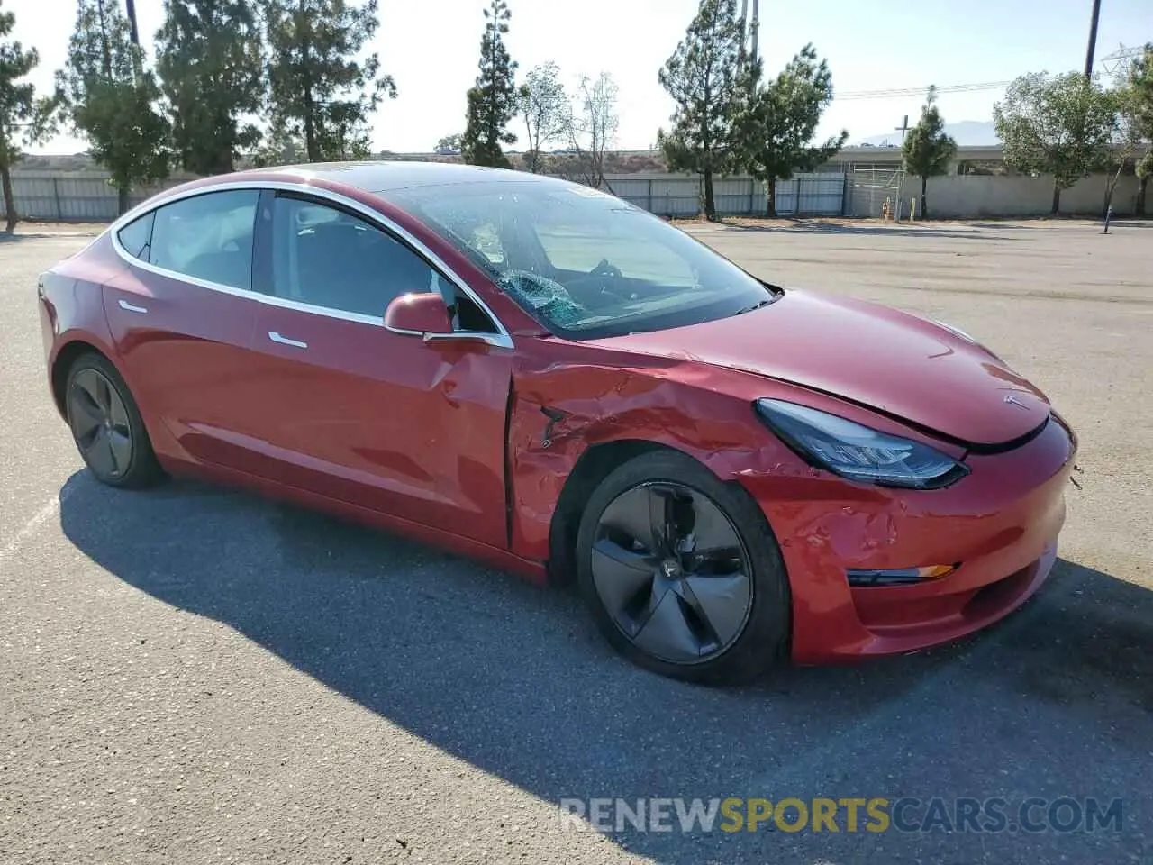 4 Photograph of a damaged car 5YJ3E1EA1KF308692 TESLA MODEL 3 2019