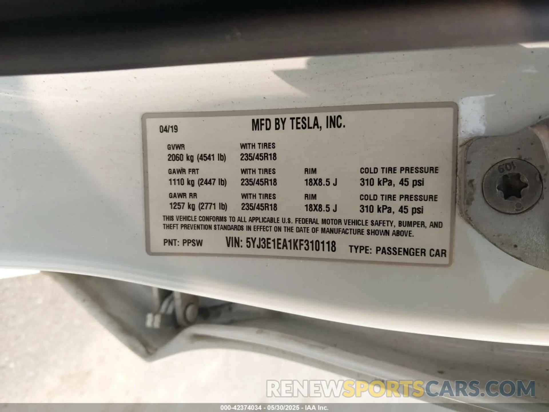 9 Фотография поврежденного автомобиля 5YJ3E1EA1KF310118 TESLA MODEL 3 2019