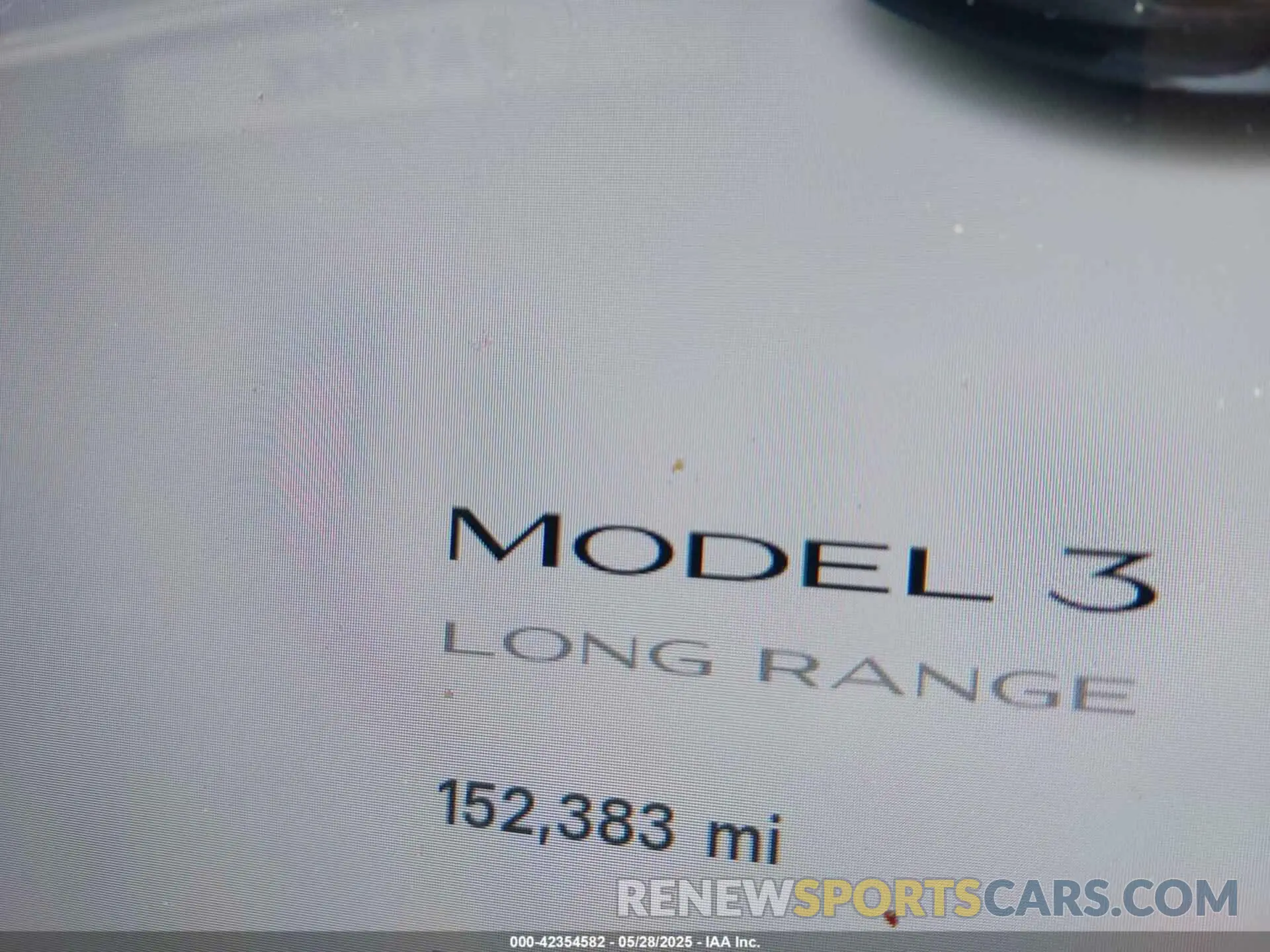 16 Photograph of a damaged car 5YJ3E1EA1KF327100 TESLA MODEL 3 2019