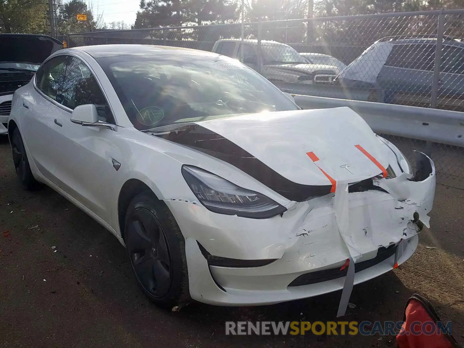 1 Photograph of a damaged car 5YJ3E1EA1KF397146 TESLA MODEL 3 2019