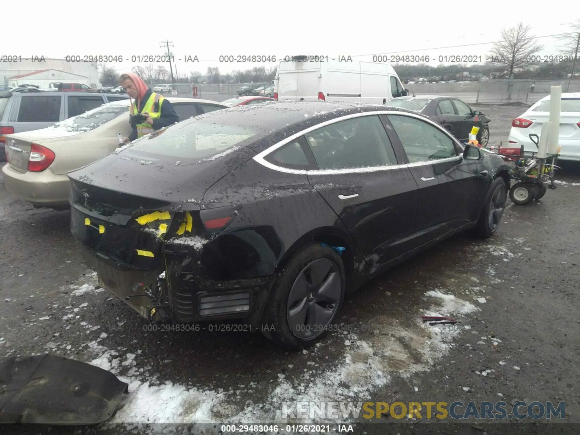4 Photograph of a damaged car 5YJ3E1EA1KF399186 TESLA MODEL 3 2019