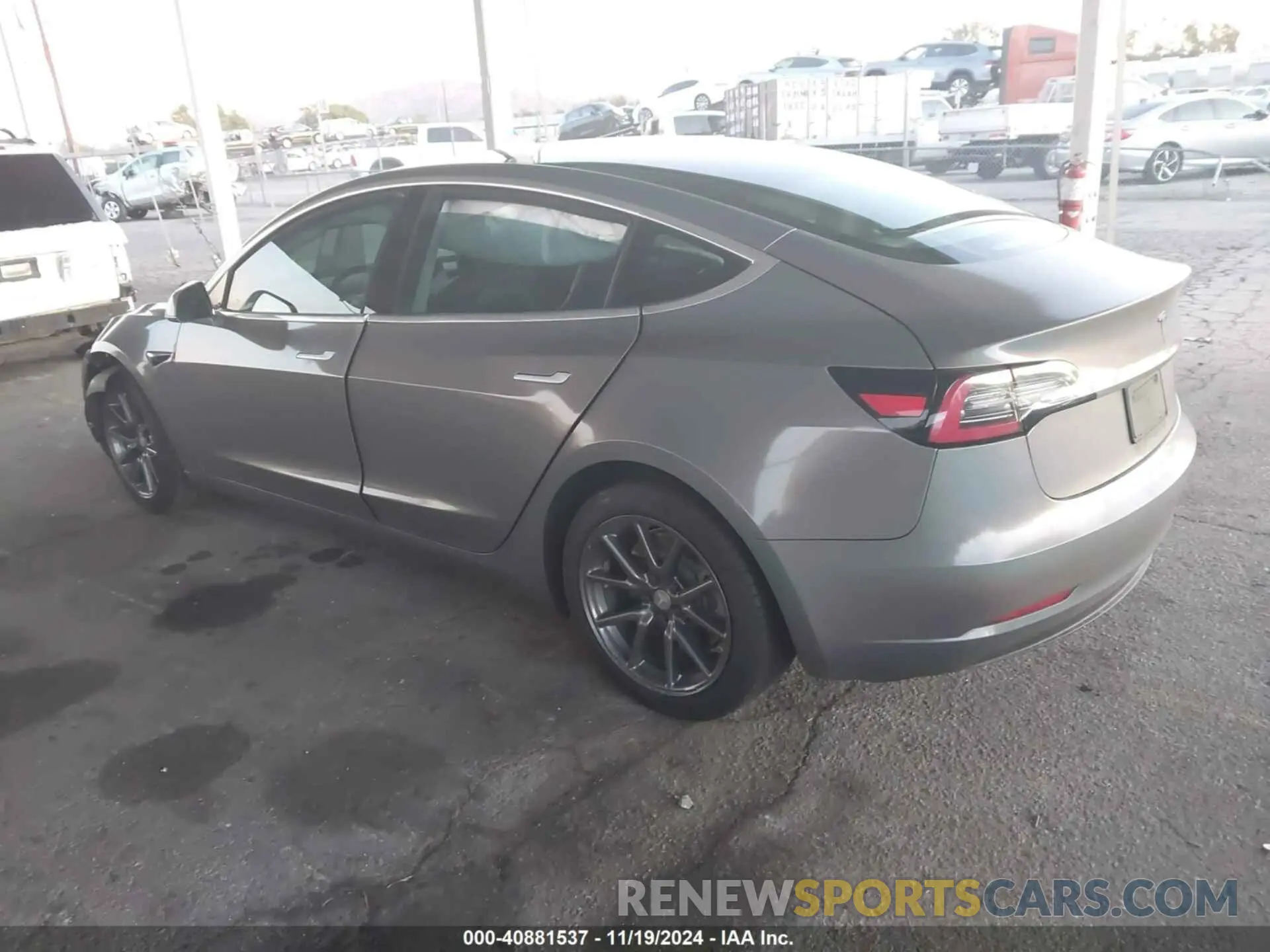 3 Фотография поврежденного автомобиля 5YJ3E1EA1KF399916 TESLA MODEL 3 2019