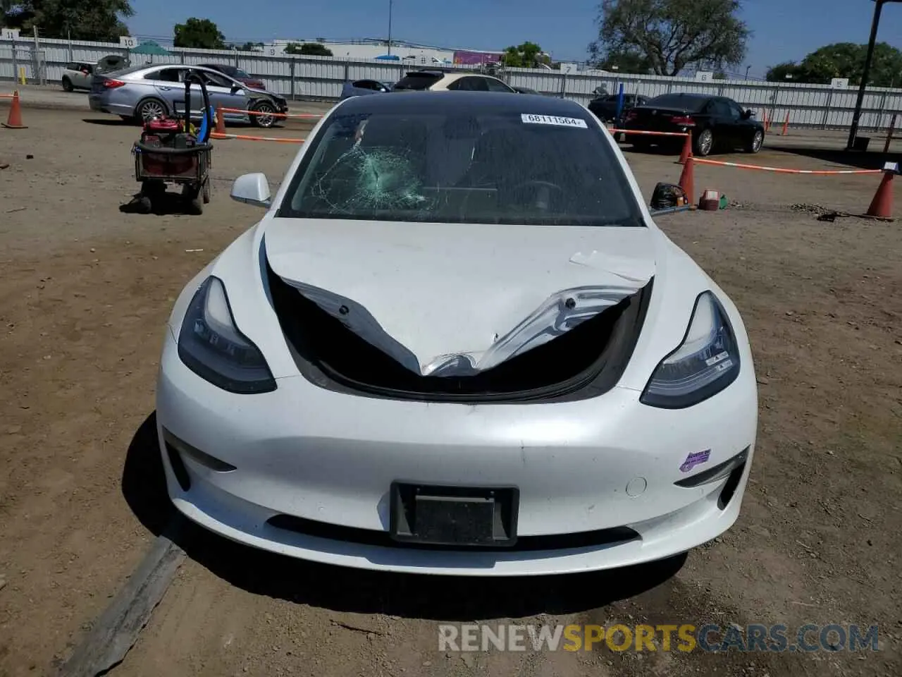 5 Photograph of a damaged car 5YJ3E1EA1KF482892 TESLA MODEL 3 2019