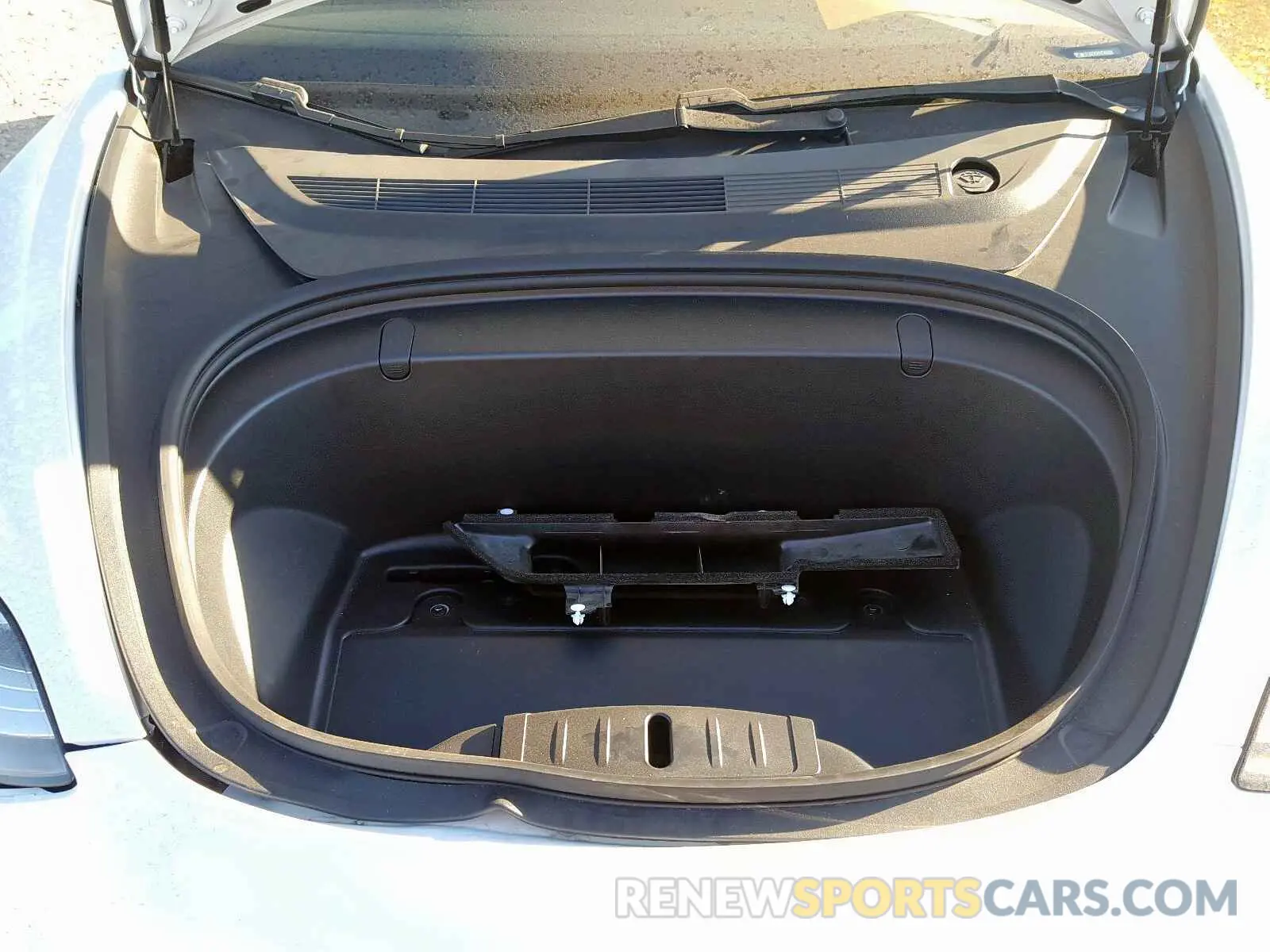 7 Photograph of a damaged car 5YJ3E1EA1KF484271 TESLA MODEL 3 2019