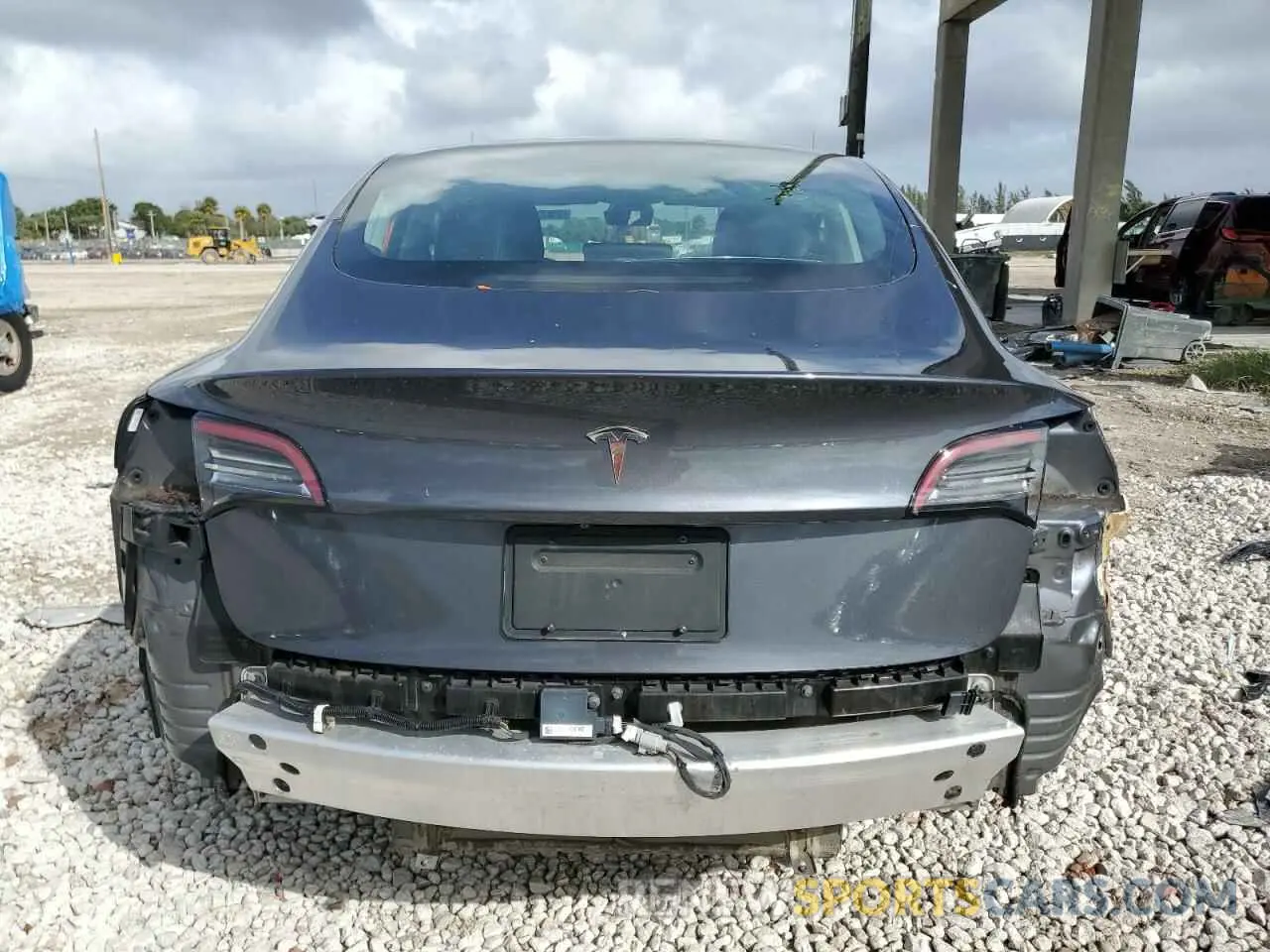 6 Photograph of a damaged car 5YJ3E1EA2KF308121 TESLA MODEL 3 2019