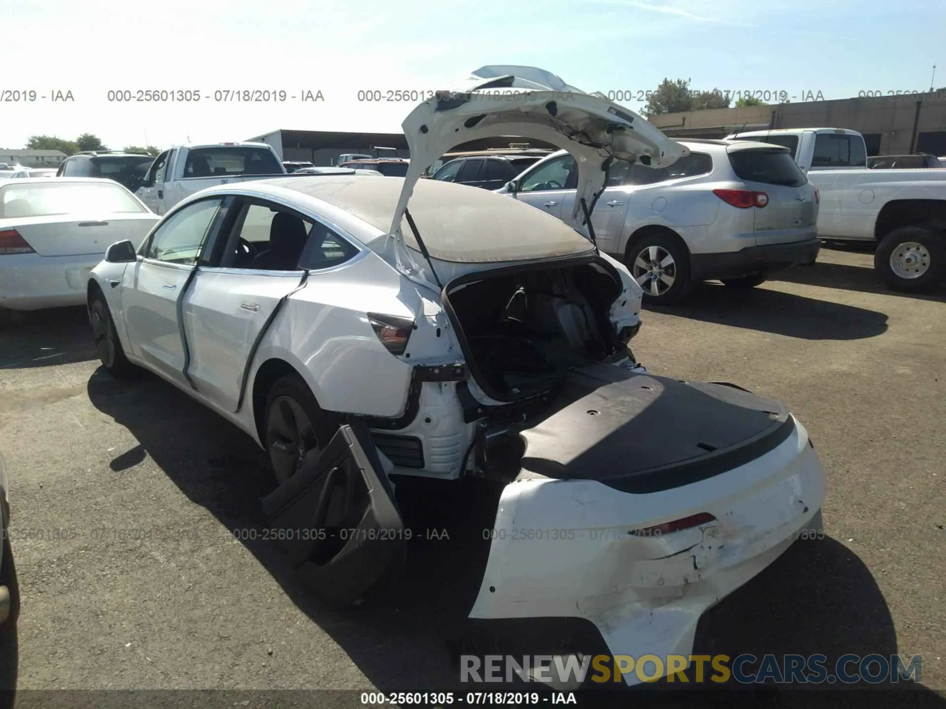 3 Photograph of a damaged car 5YJ3E1EA2KF362809 TESLA MODEL 3 2019