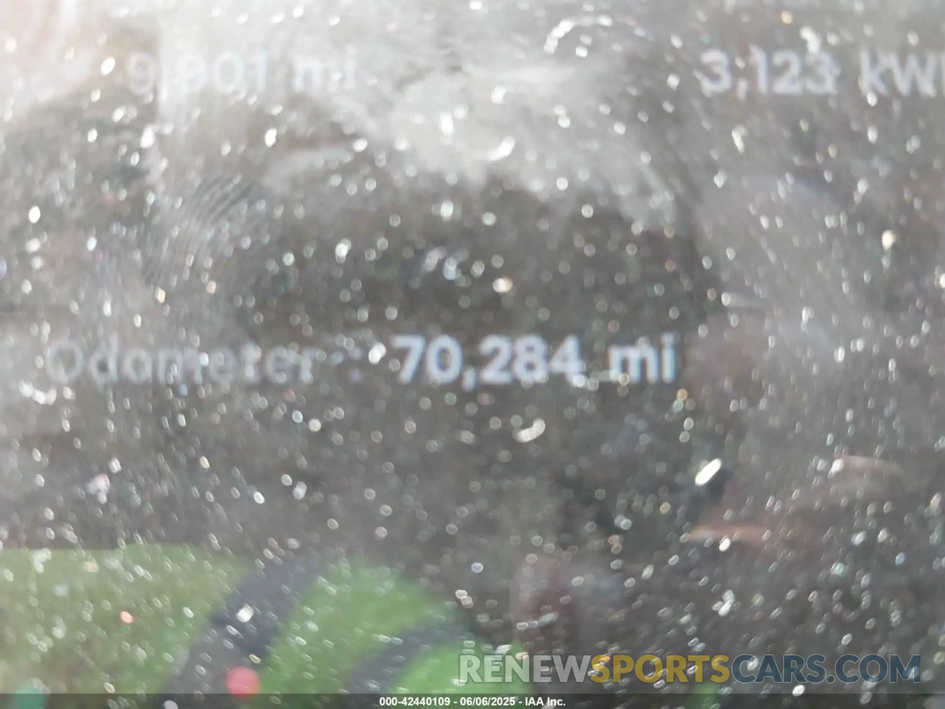 14 Photograph of a damaged car 5YJ3E1EA2KF394675 TESLA MODEL 3 2019