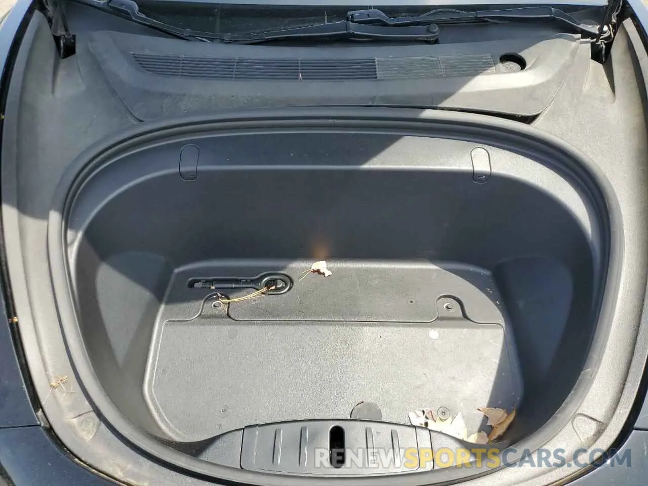 11 Photograph of a damaged car 5YJ3E1EA2KF397818 TESLA MODEL 3 2019