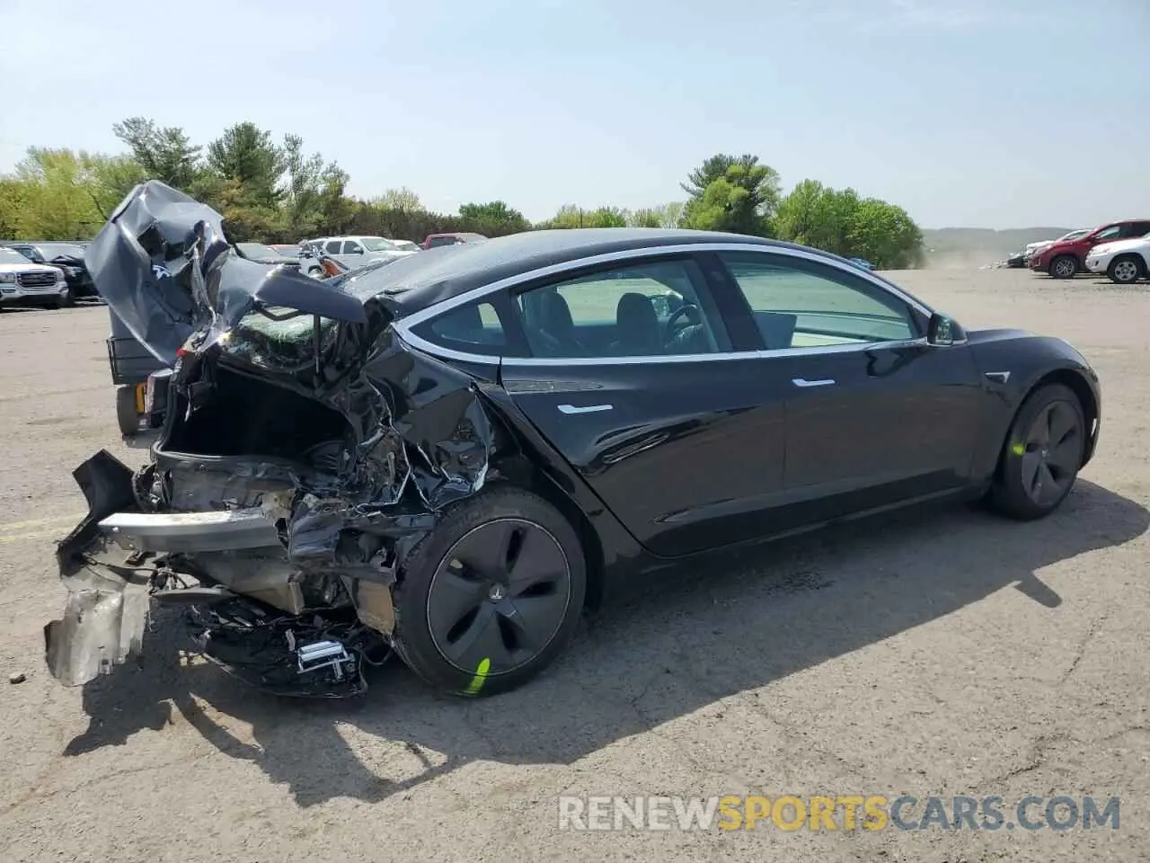 3 Photograph of a damaged car 5YJ3E1EA2KF397818 TESLA MODEL 3 2019