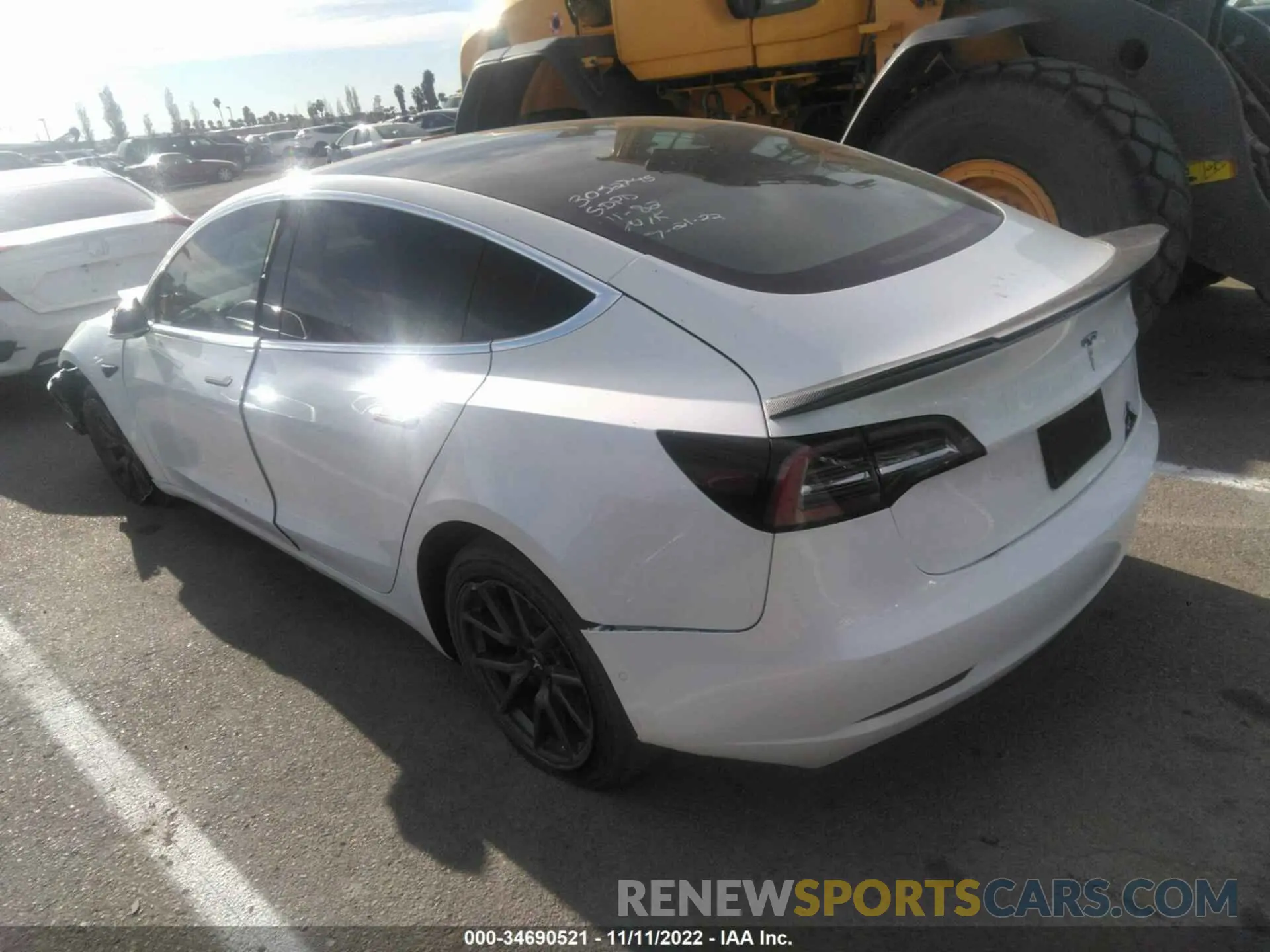 3 Photograph of a damaged car 5YJ3E1EA2KF401740 TESLA MODEL 3 2019