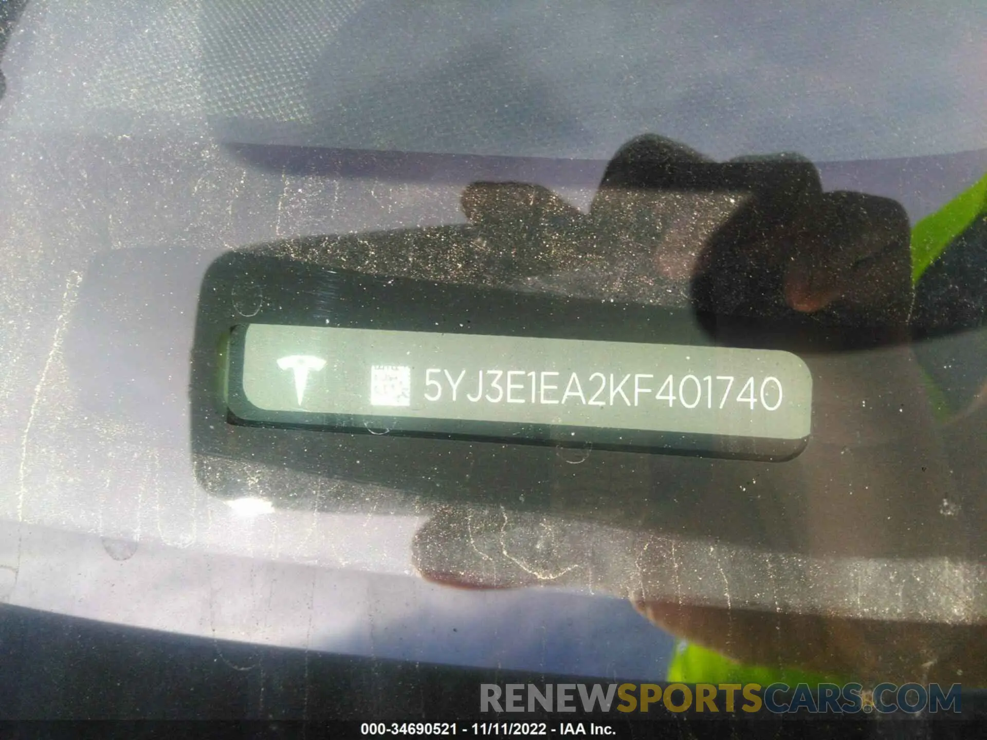 9 Photograph of a damaged car 5YJ3E1EA2KF401740 TESLA MODEL 3 2019