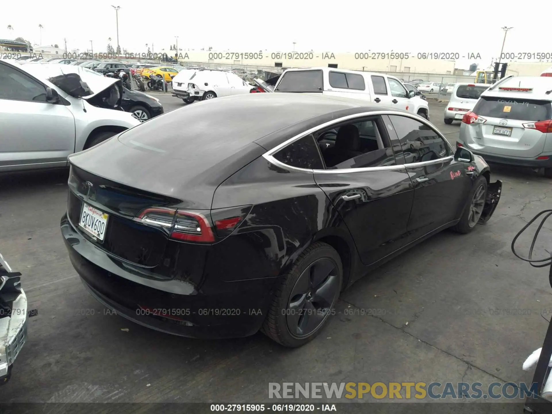 4 Photograph of a damaged car 5YJ3E1EA2KF410230 TESLA MODEL 3 2019