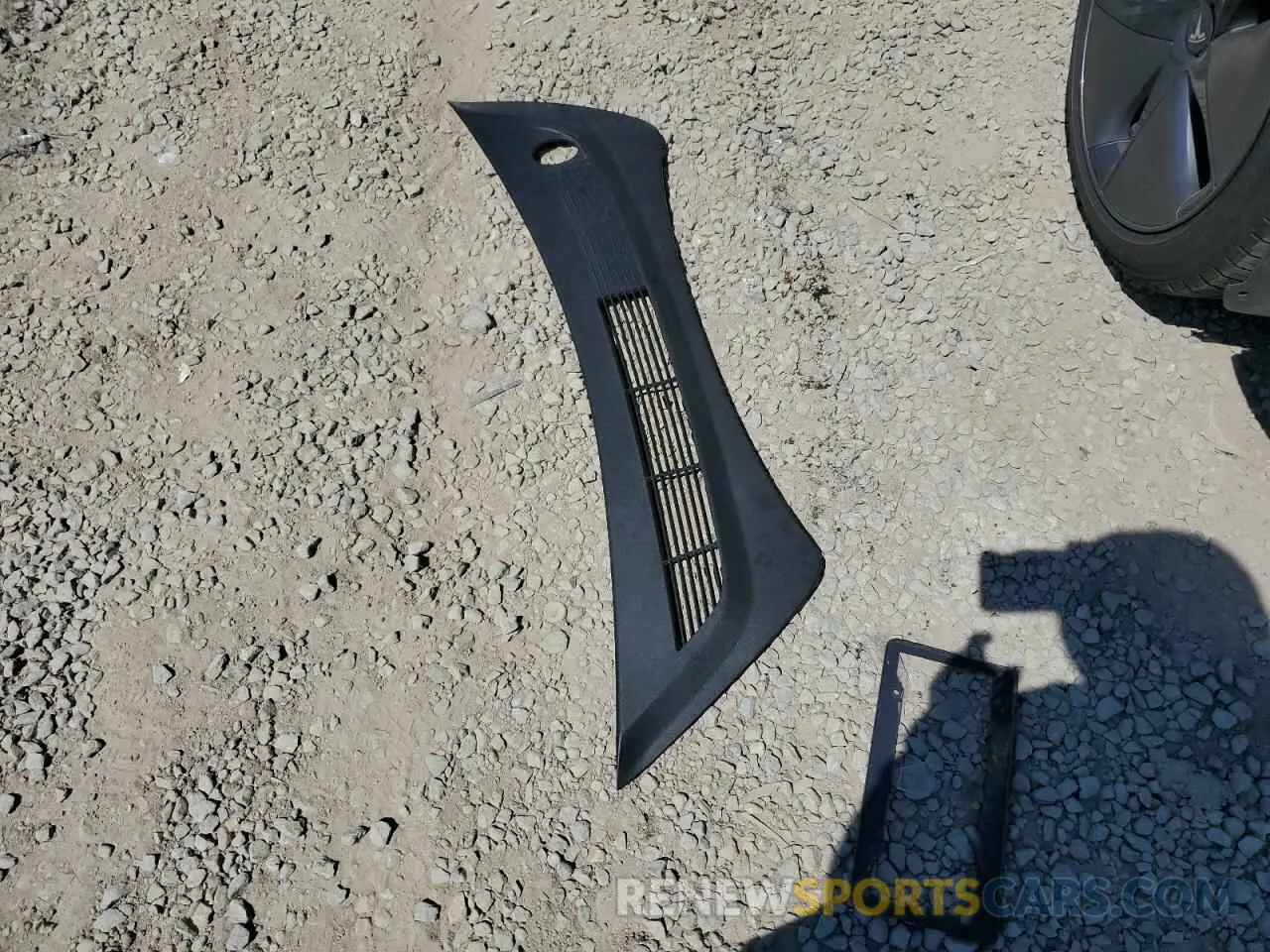 13 Photograph of a damaged car 5YJ3E1EA2KF416304 TESLA MODEL 3 2019