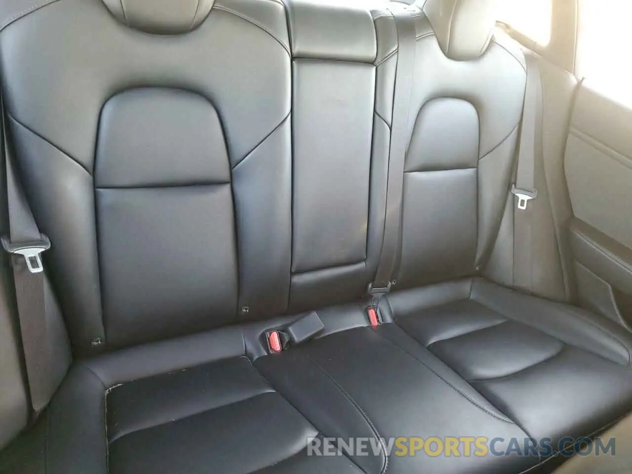 11 Photograph of a damaged car 5YJ3E1EA2KF422488 TESLA MODEL 3 2019