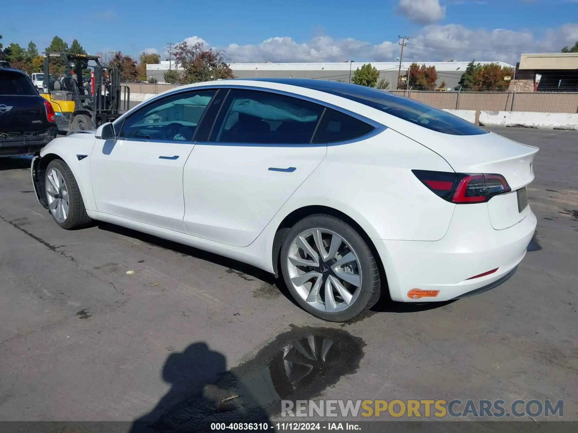 3 Photograph of a damaged car 5YJ3E1EA2KF428520 TESLA MODEL 3 2019