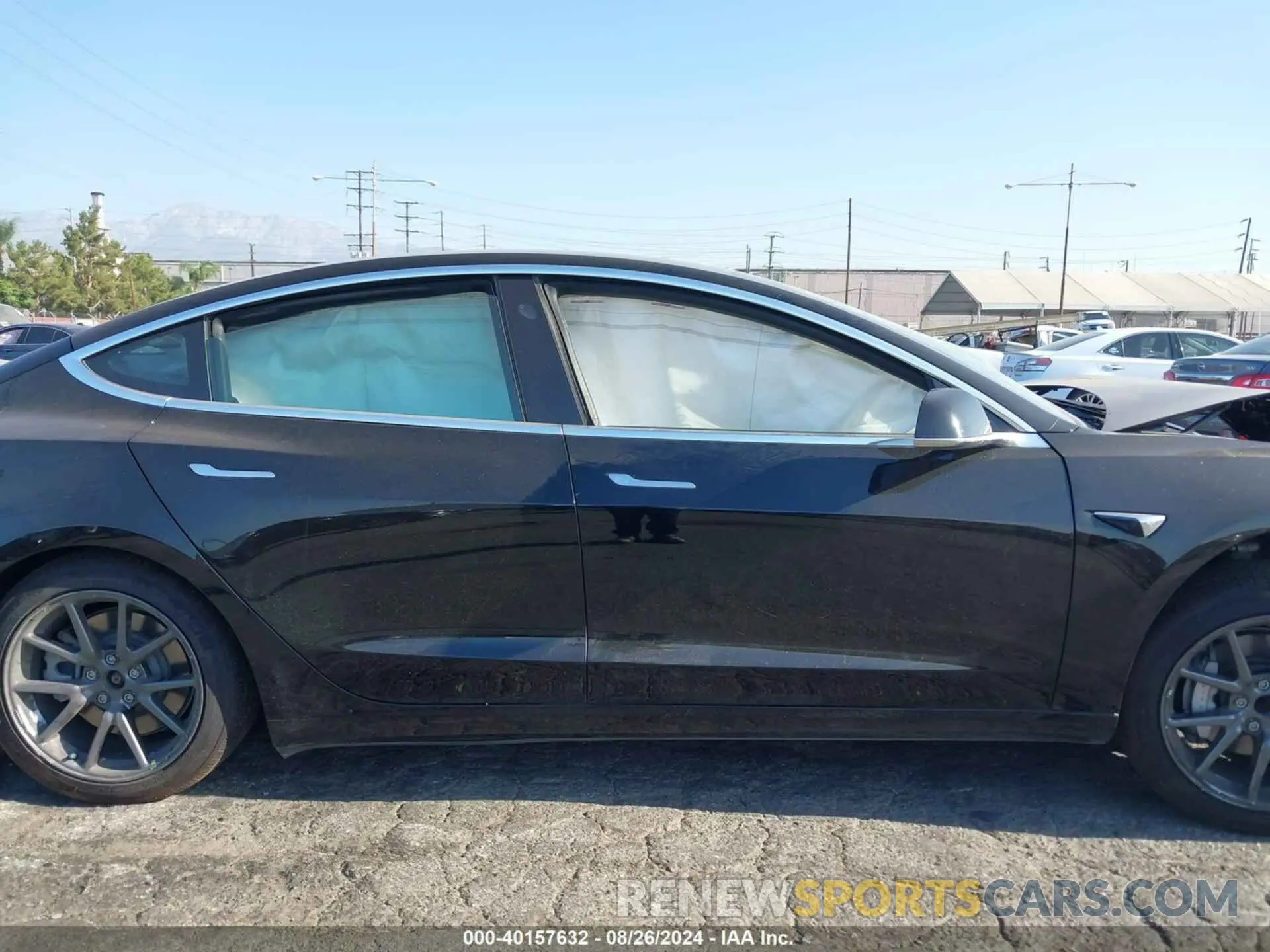 13 Фотография поврежденного автомобиля 5YJ3E1EA2KF431479 TESLA MODEL 3 2019