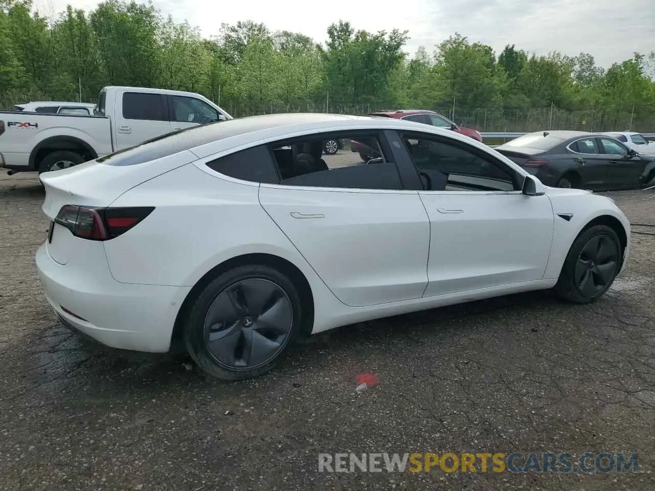 3 Фотография поврежденного автомобиля 5YJ3E1EA2KF482514 TESLA MODEL 3 2019