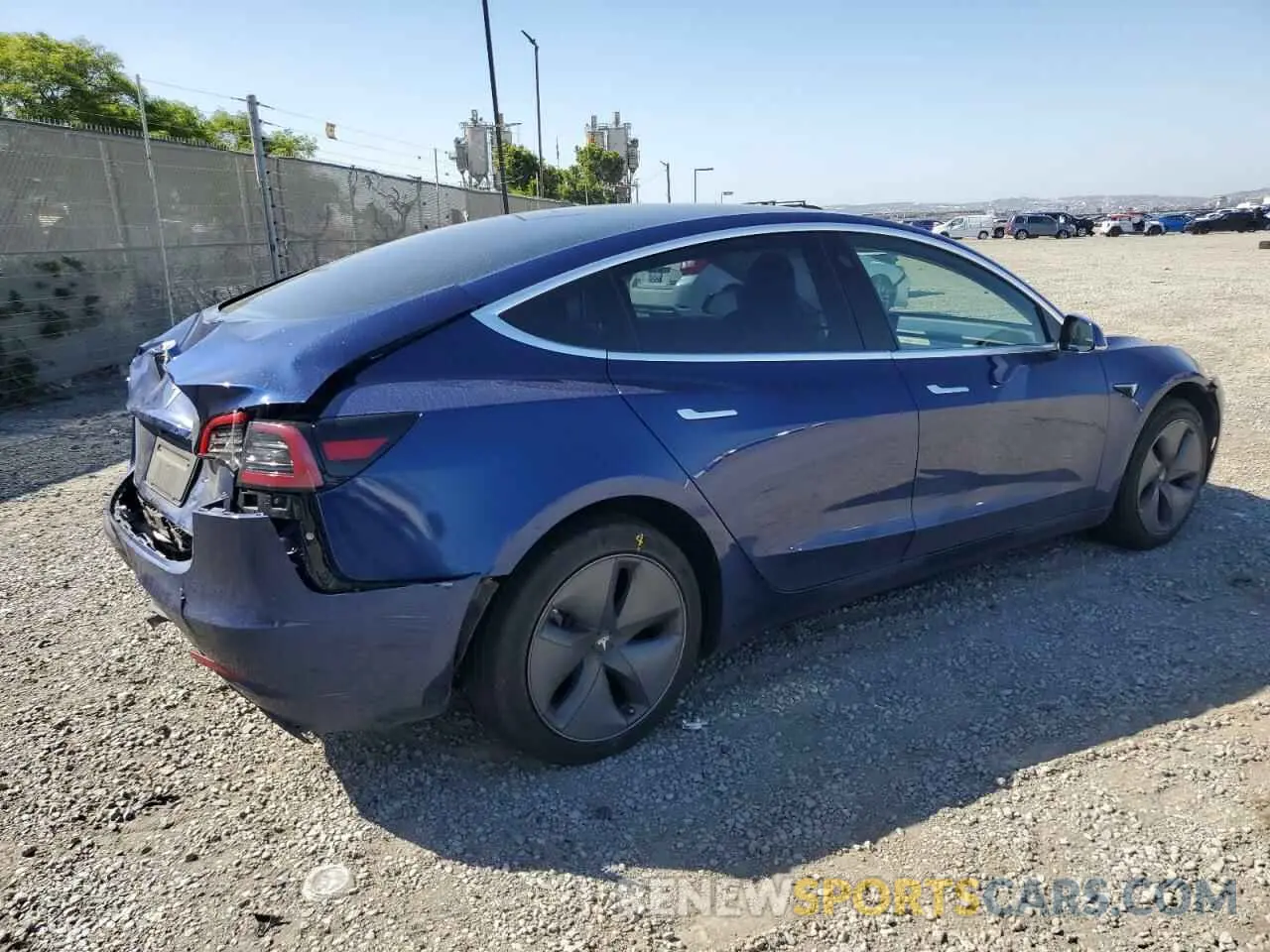 3 Photograph of a damaged car 5YJ3E1EA2KF485767 TESLA MODEL 3 2019