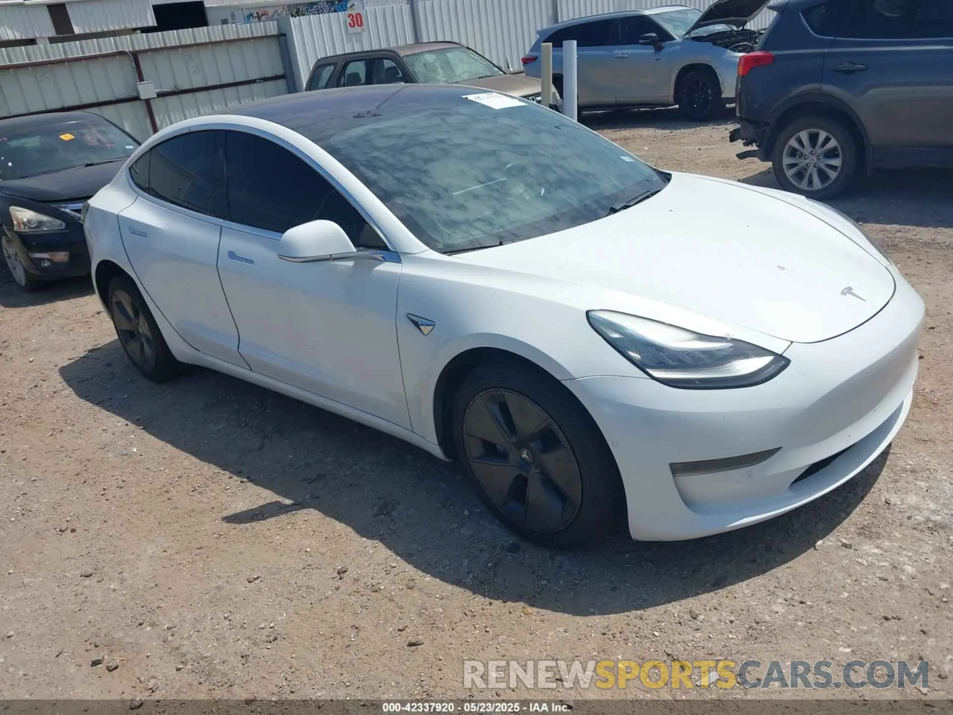 1 Photograph of a damaged car 5YJ3E1EA3KF300254 TESLA MODEL 3 2019