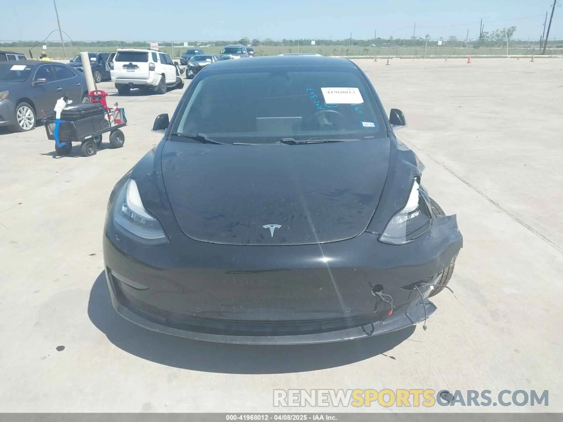 11 Photograph of a damaged car 5YJ3E1EA3KF310976 TESLA MODEL 3 2019