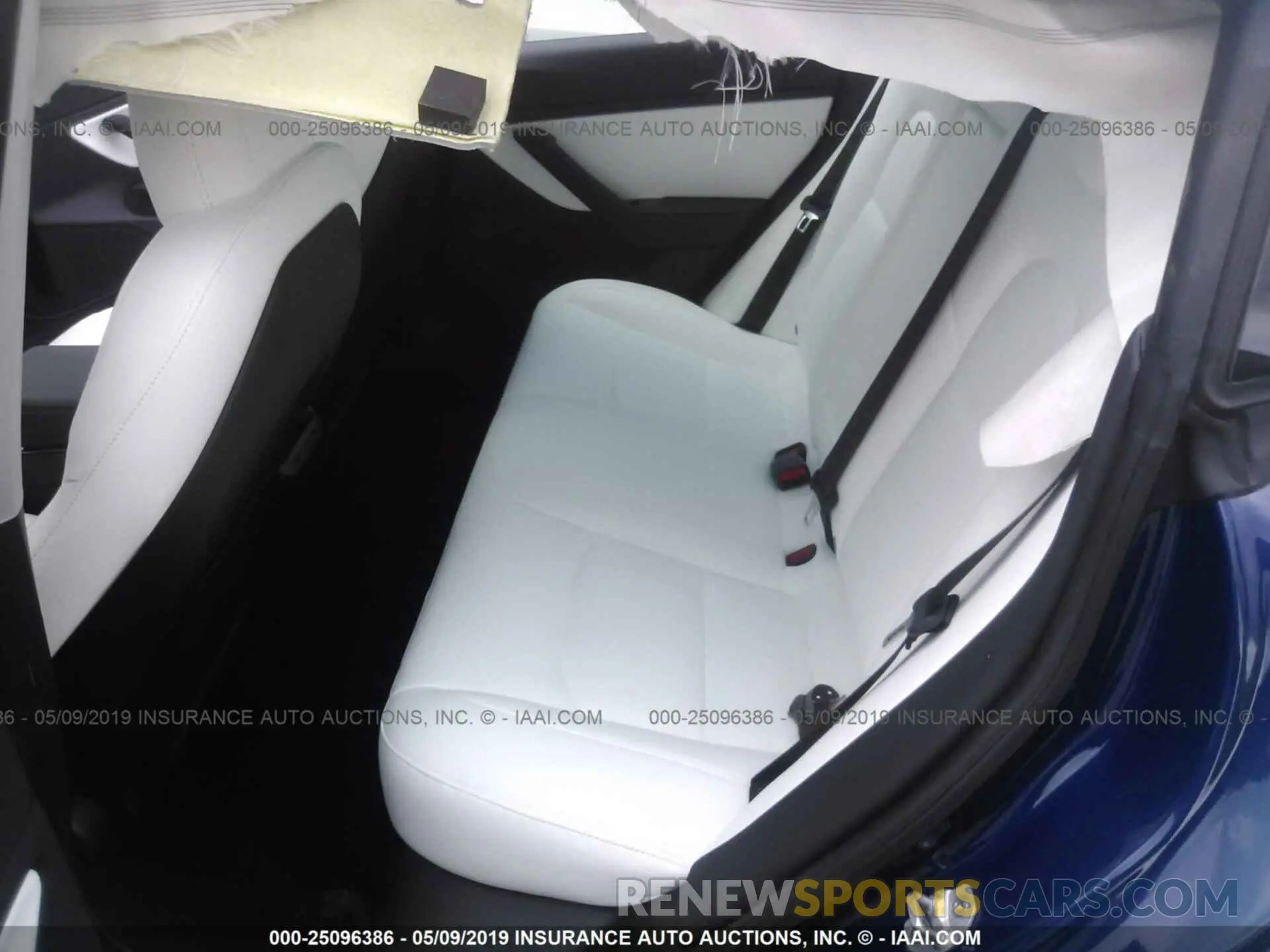 8 Photograph of a damaged car 5YJ3E1EA3KF312355 TESLA MODEL 3 2019